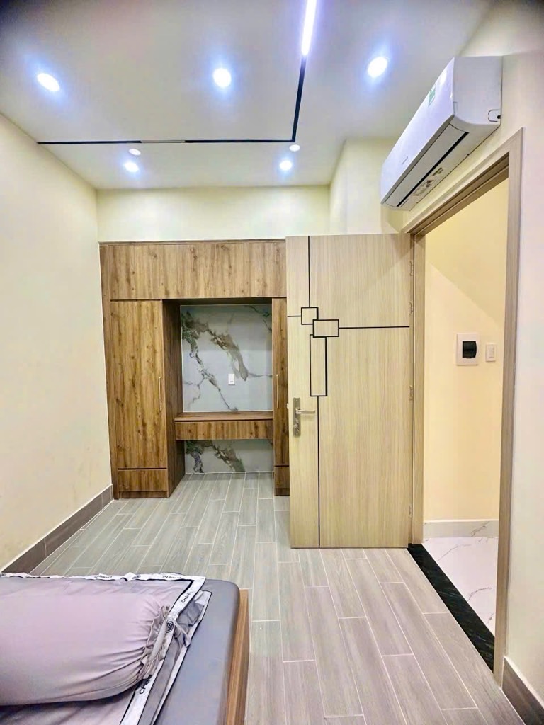 4x8m, Bán nhà 3 Tầng, 4Pn, Nguyễn Kiệm, P3 Gò Vấp, 4 Tỷ hơn chốt