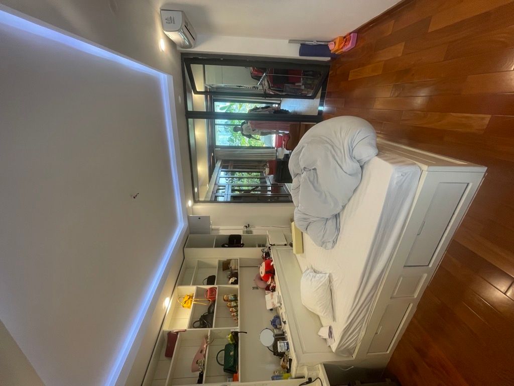 Nhà phố góc 2 mặt tiền rộng 334m2 giá 52 tỷ tại Bình Chánh