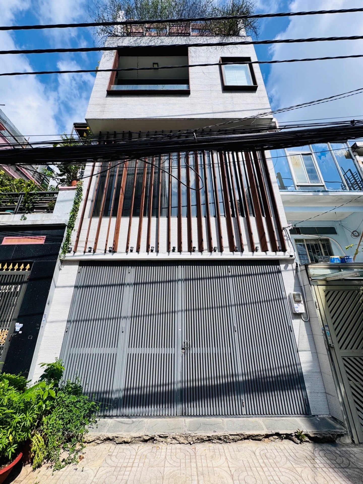 Nhà Mặt Tiền Hồ Đắc Di, Tây Thạnh, Tân Phú - 4 Tầng Hiện Đại