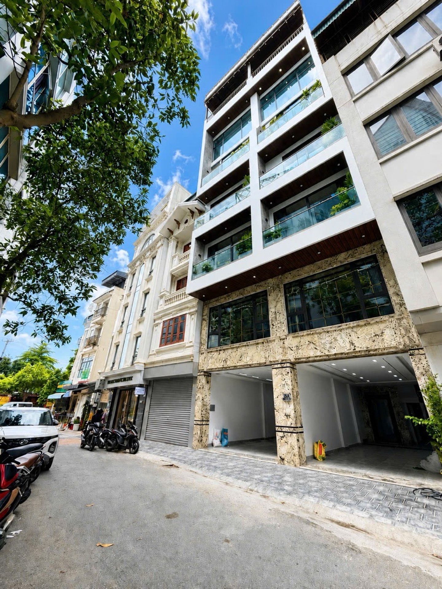 BÁN NHÀ LÂM HẠ, BỒ ĐỀ 50M2- 8 TẦNG THANG MÁY - VỈA HÈ Ô TÔ TRÁNH - KINH DOANH - 31.9 Tỷ