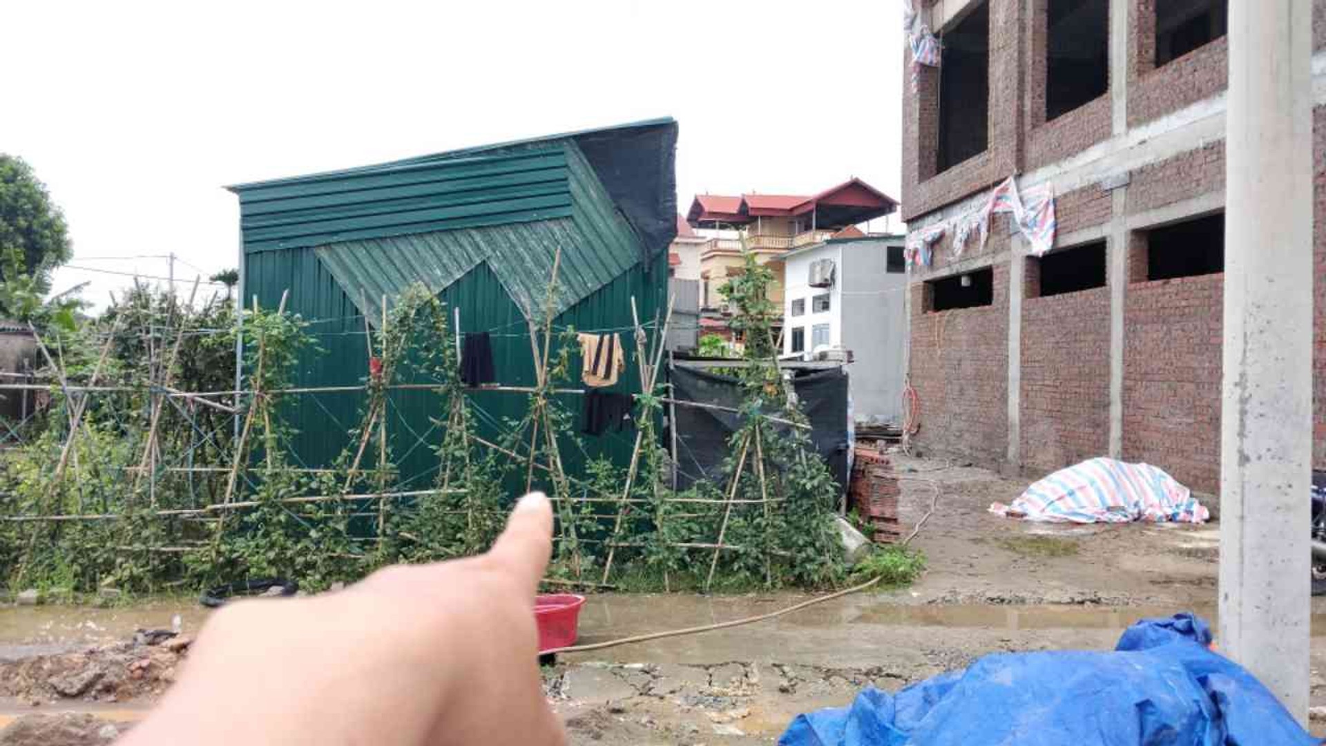 Bán đất lô góc xã Xuân Nộn, gần khu công nghiệp, đường 17m, diện tích 73.6m2