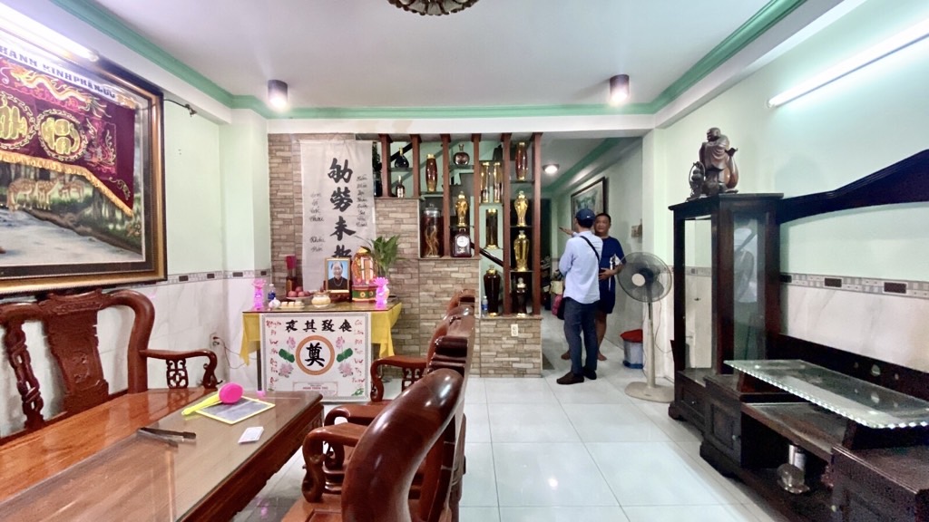 Bán nhà mặt phố 5 tầng diện tích 112m2 tại Tân Phú, vị trí kinh doanh đắc địa