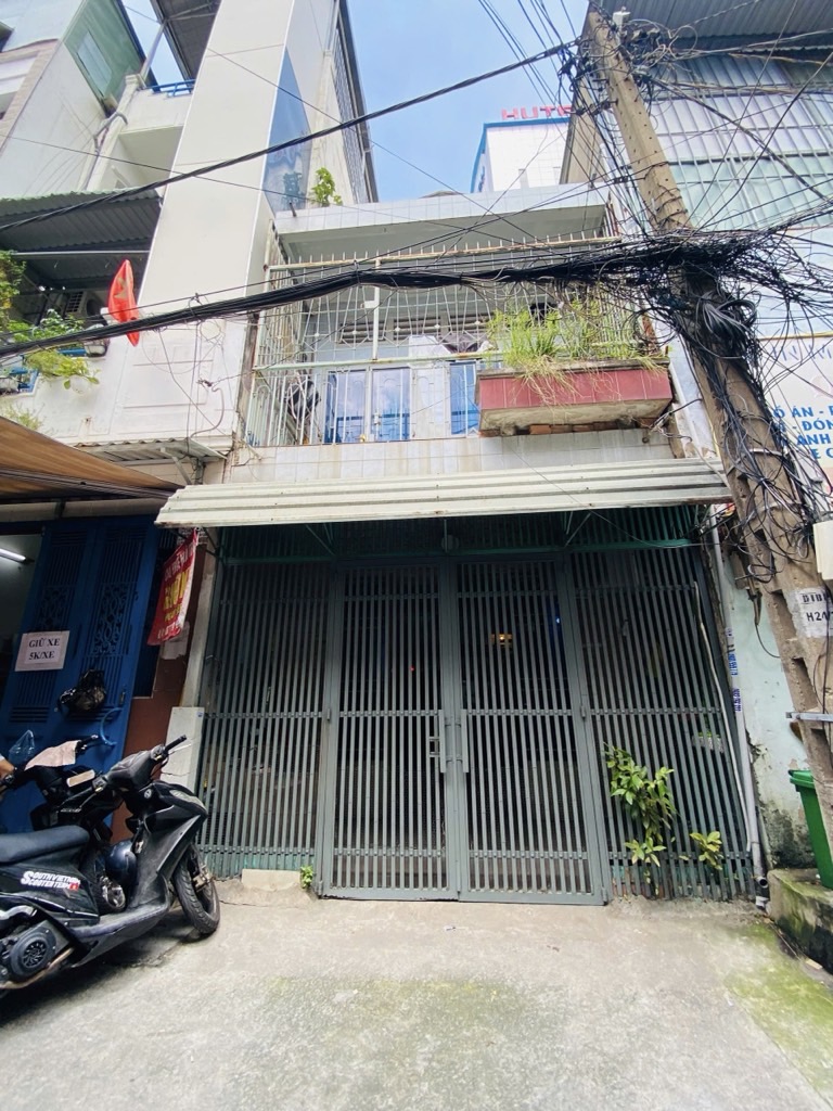 Nhà Hiếm Gần Đại Học Hutech, Bình Thạnh - Giá Sốc Giảm 2 Tỷ