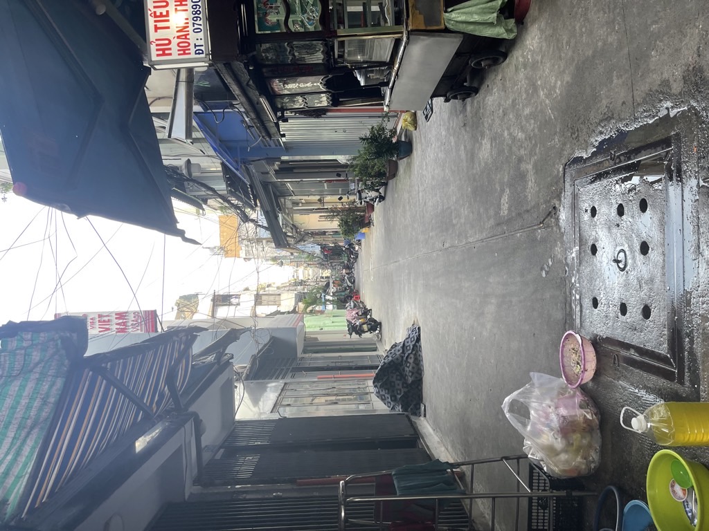 Nhà trung tâm Quận 3, hẻm xe hơi thông, giá tốt khó tin