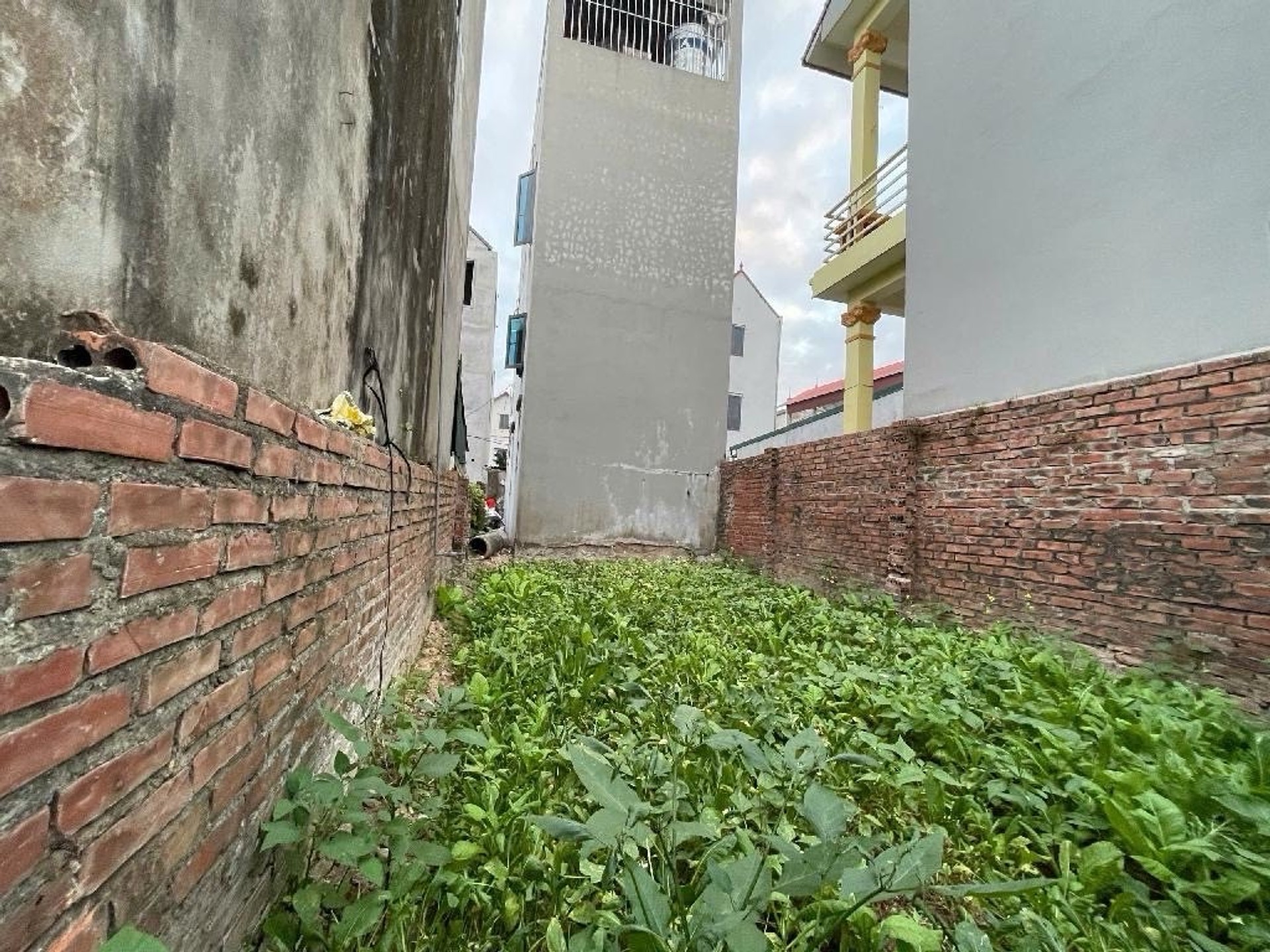 Bán đất trung tâm xóm Mới Bình Trù, diện tích 43.2m², ô tô tránh trước nhà