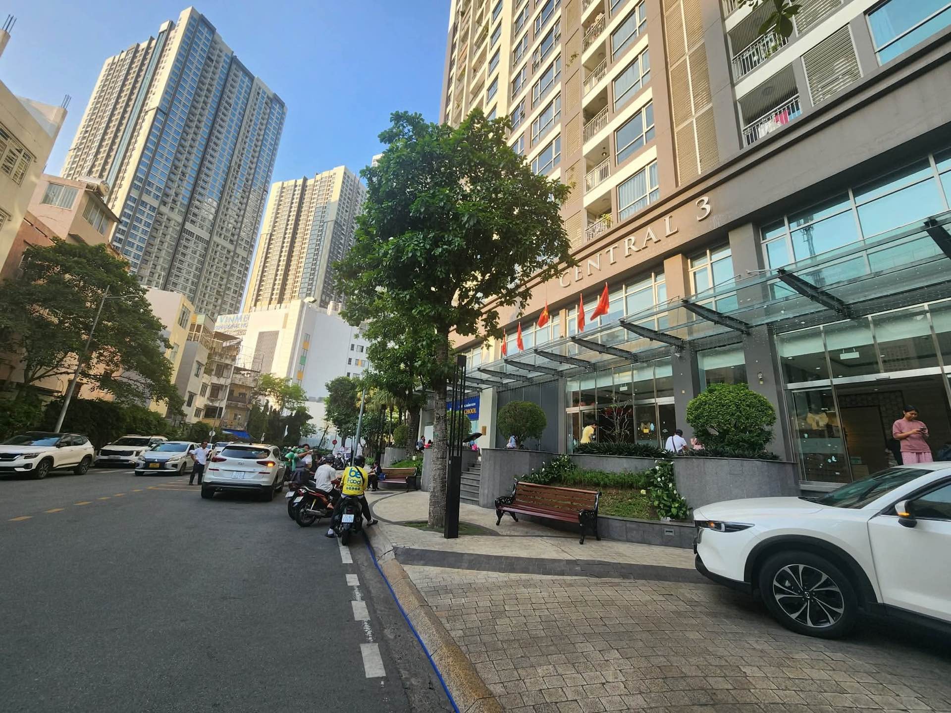 Căn hộ Vinhomes Central Park 2PN đẳng cấp, ven sông view siêu đẹp, sổ riêng