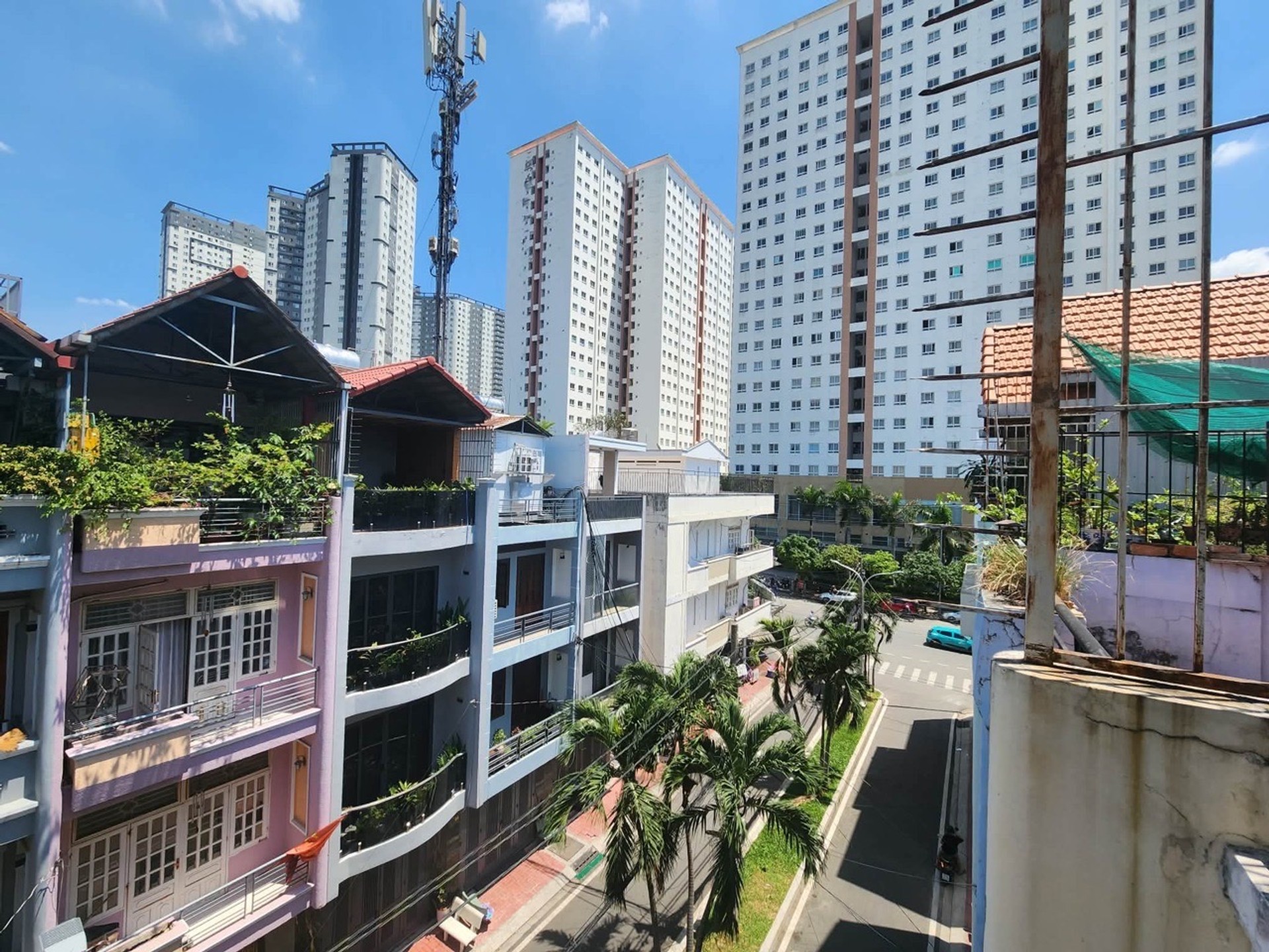 Nhà mặt phố Quận 8, không gian sống lý tưởng