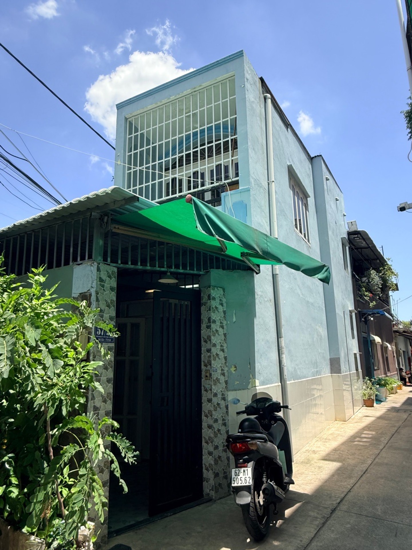 Nhà 3 Tầng Mới Xây - Góc Hẻm Xe Hơi Trần Quang Cơ