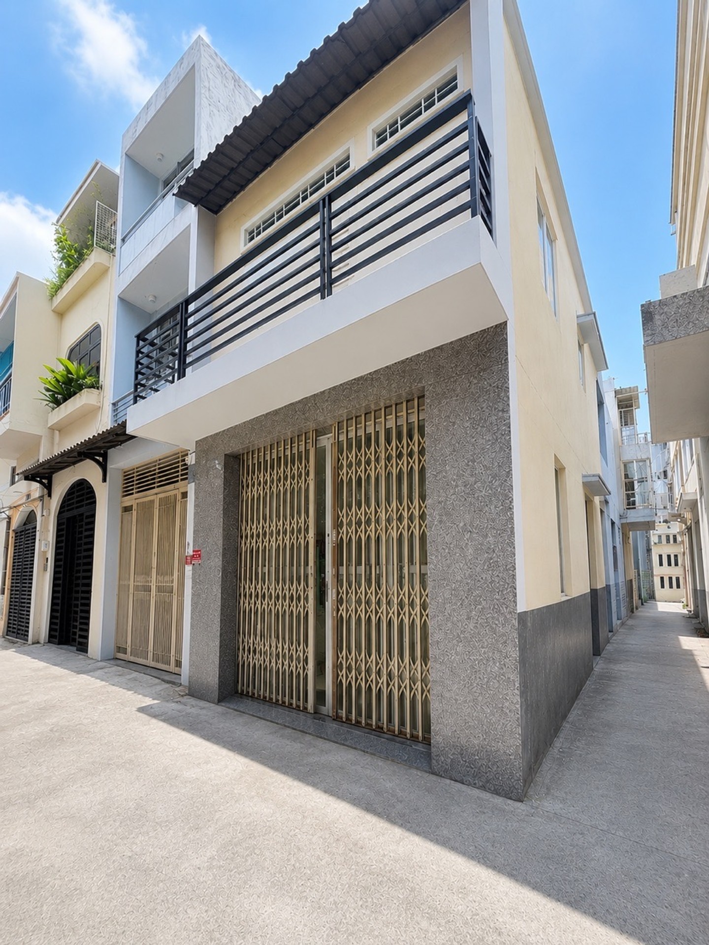 Nhà nhỏ xinh, vị trí đắc địa tại Cô Giang