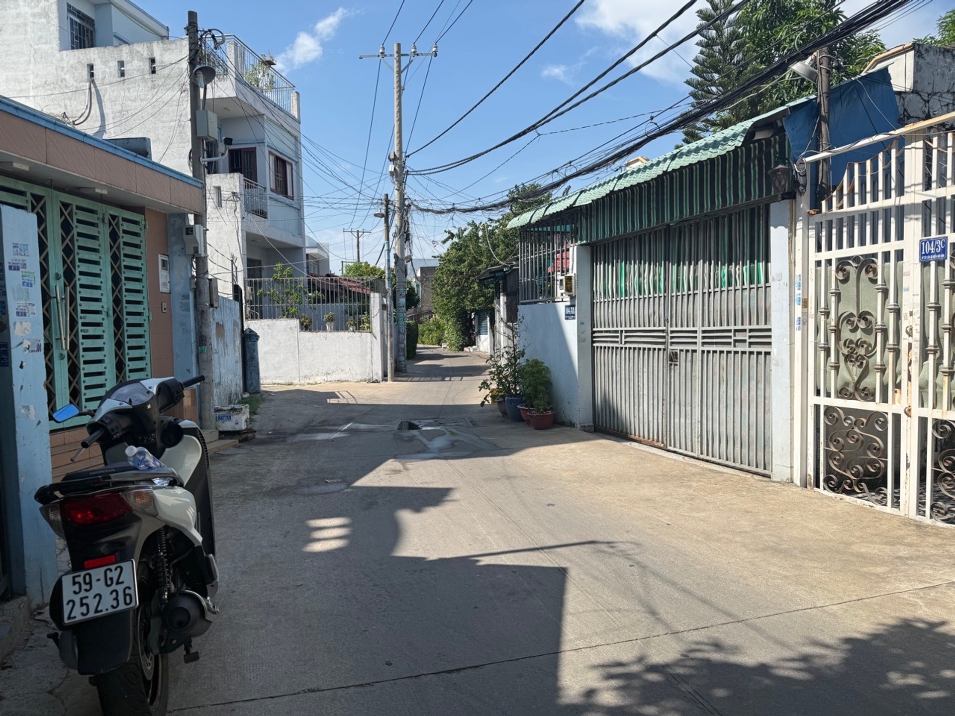 Nhà mặt tiền Tây Lân giá siêu hấp dẫn, sở hữu ngay hôm nay