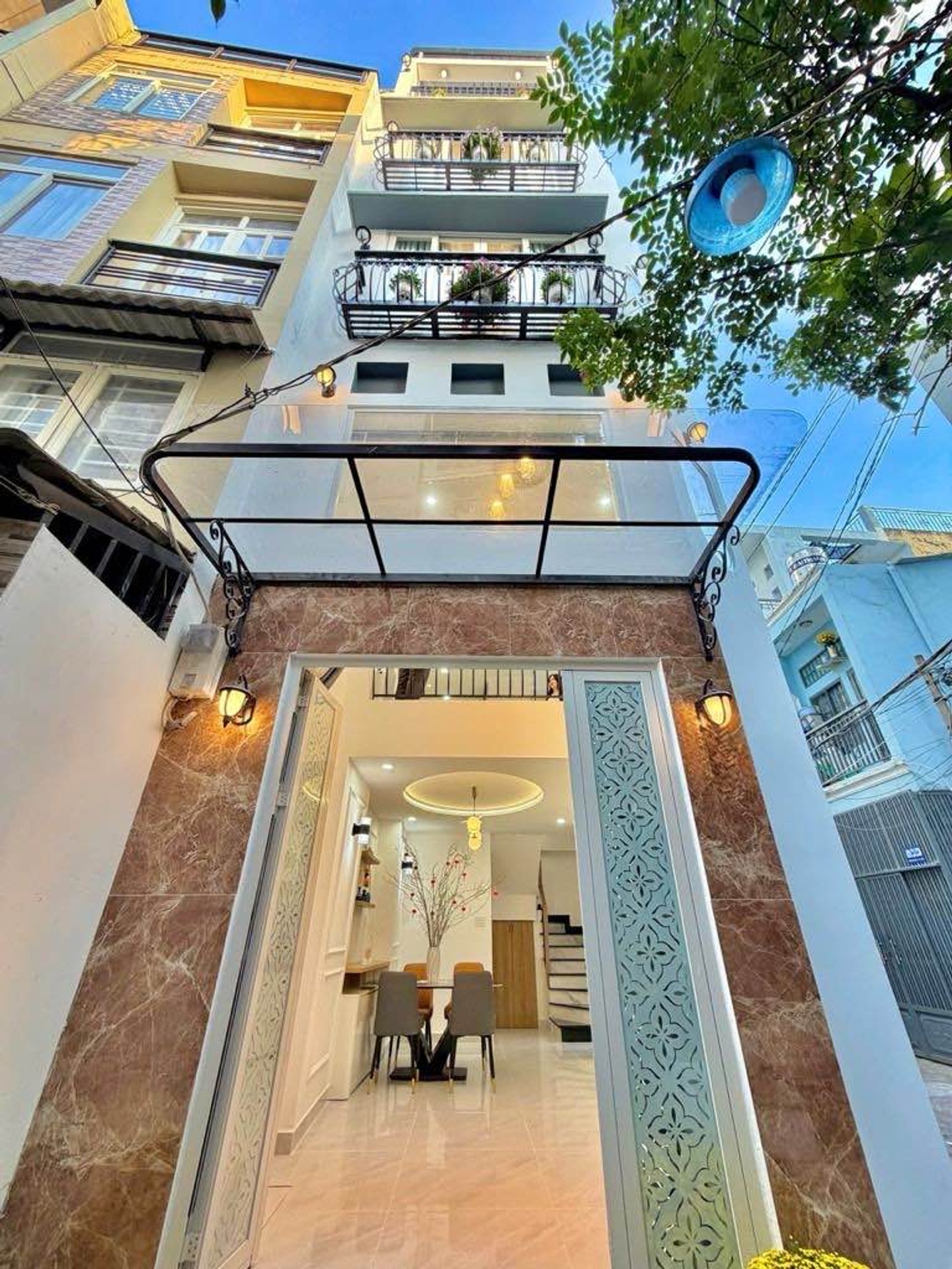 Nhà riêng 5 tầng diện tích 27.5m² tại phường 13, quận Phú Nhuận giá tốt