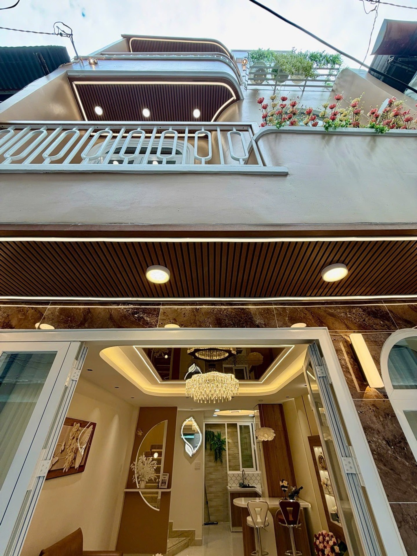 Nhà xinh Tân Bình, vào ở ngay, giá hợp lý