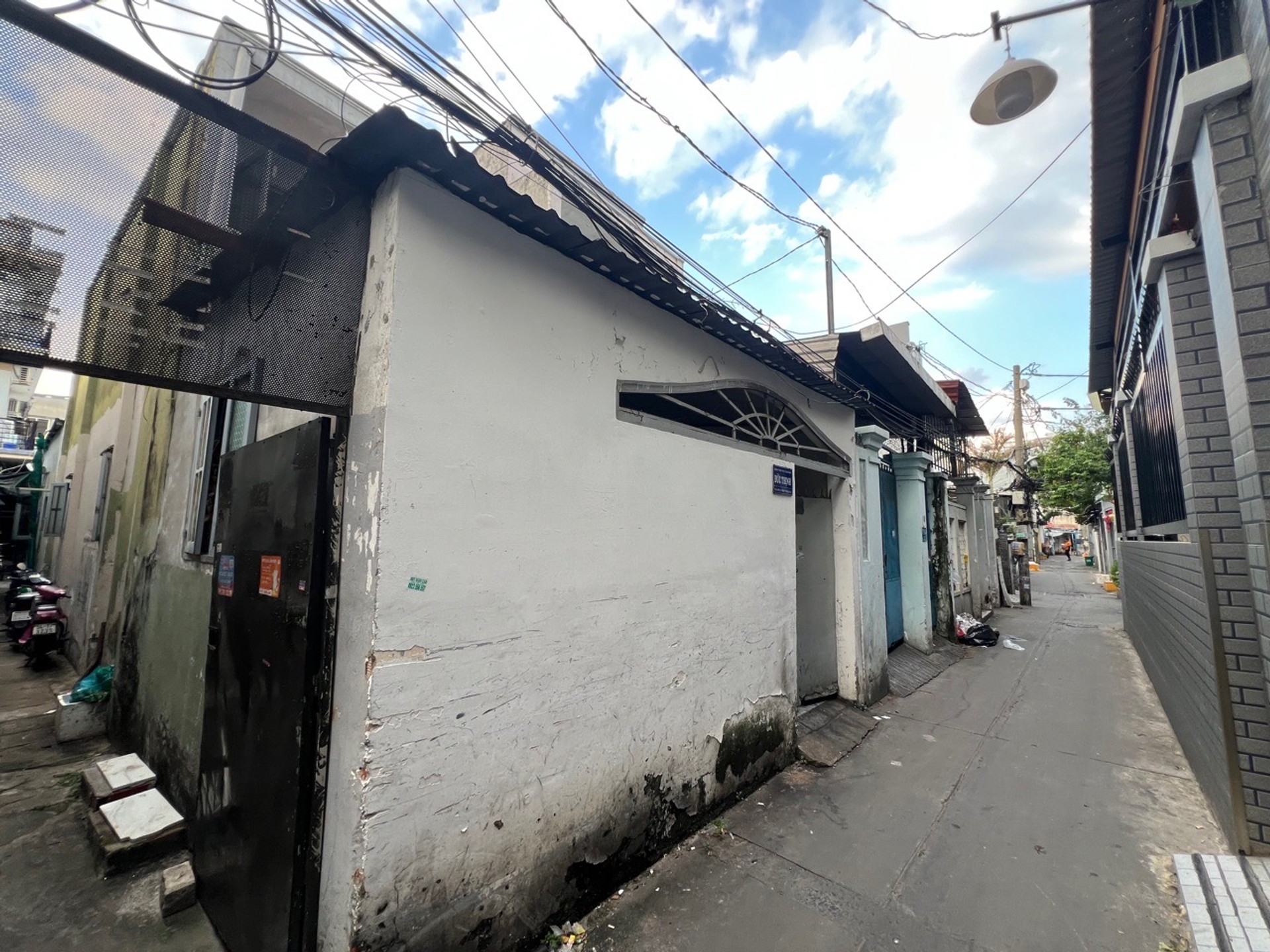Cơ hội hiếm sở hữu nhà đẹp tại Lâm Văn Bền với giá tốt
