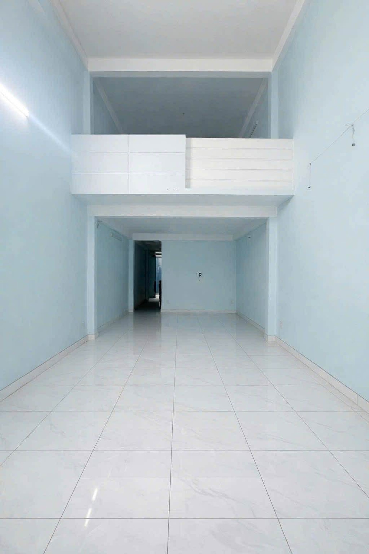 🔥 MTKD KHU VIP HỌ LÊ – NGANG 4.5M – 4 TẦNG – CHỈ 10.7 TỶ

🏡 4.5x23m • 4 tầng • mặt tiền kinh doan