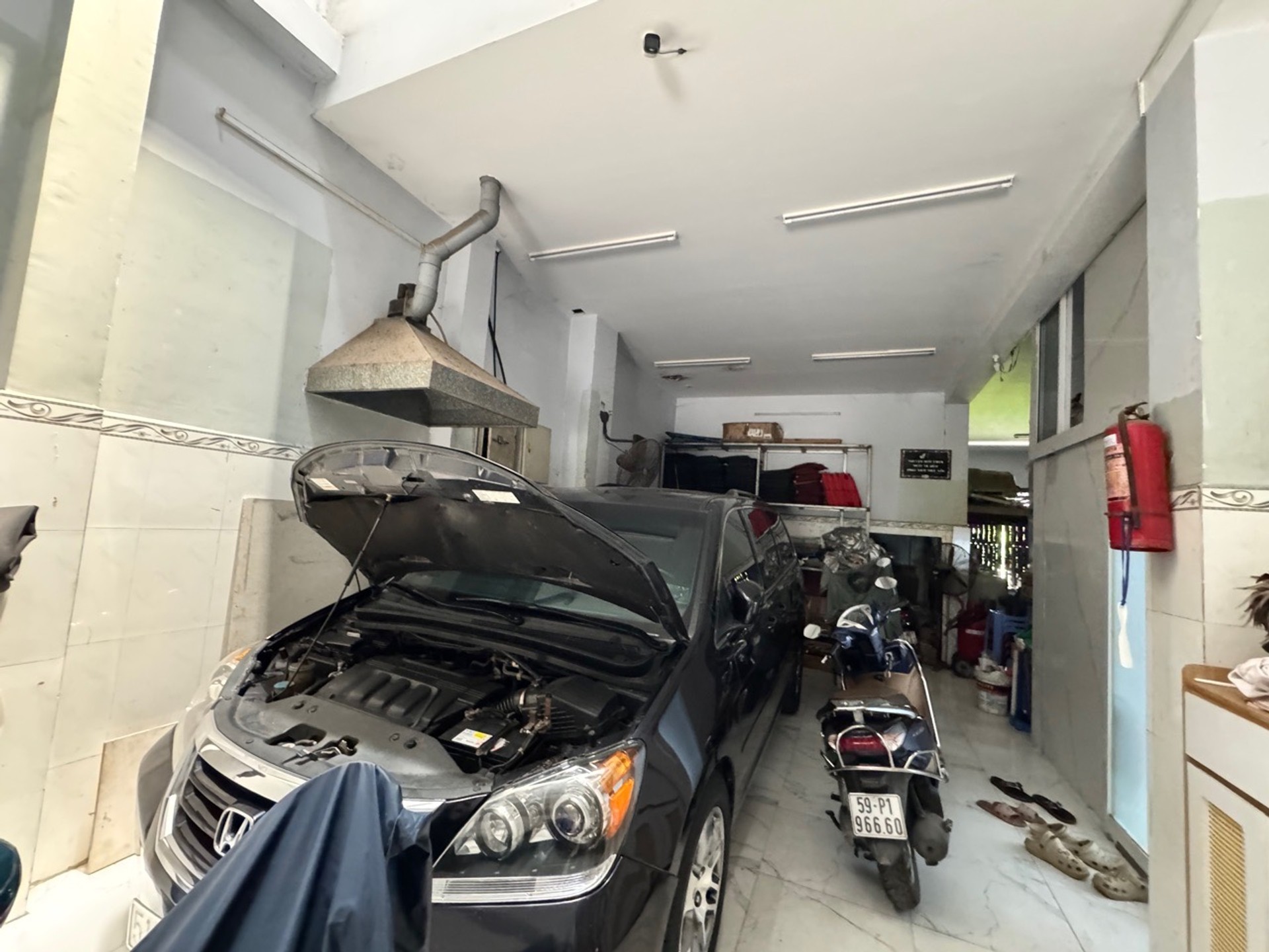 Bán nhà riêng 160m2 khu Lê Văn Qưới, Bình Trị Đông, mặt tiền 8m khủng