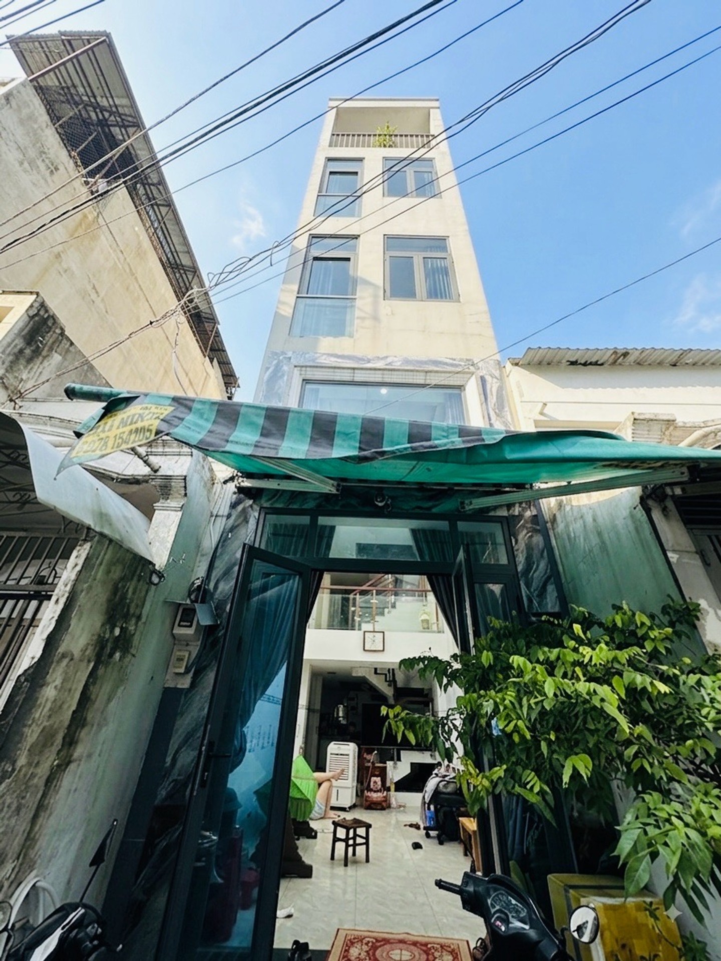 Nhà đẹp 5 tầng rộng 170m2 gần Phan Huy Ích, Tân Bình
