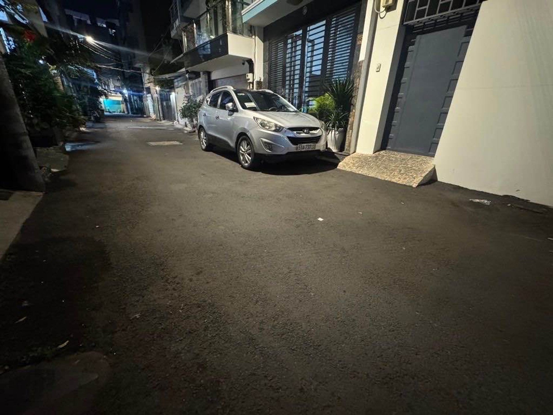 Nhà rộng 113m2 khu VIP Phú Nhuận, giá siêu hấp dẫn