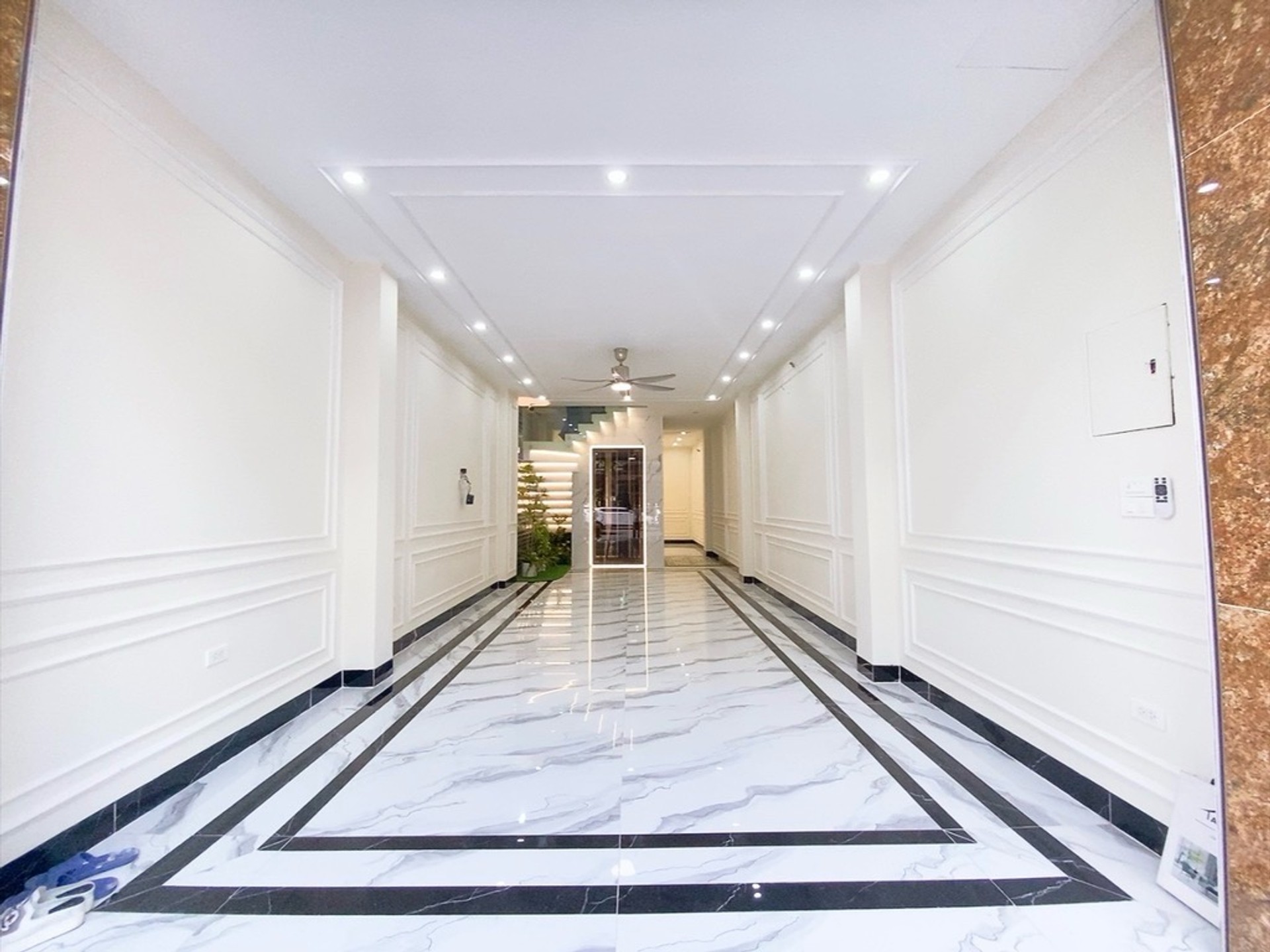 Biệt thự liền kề Quang Trung nội thất sang trọng, thang máy nhập khẩu, tối ưu kinh doanh 64m2,6tầng
