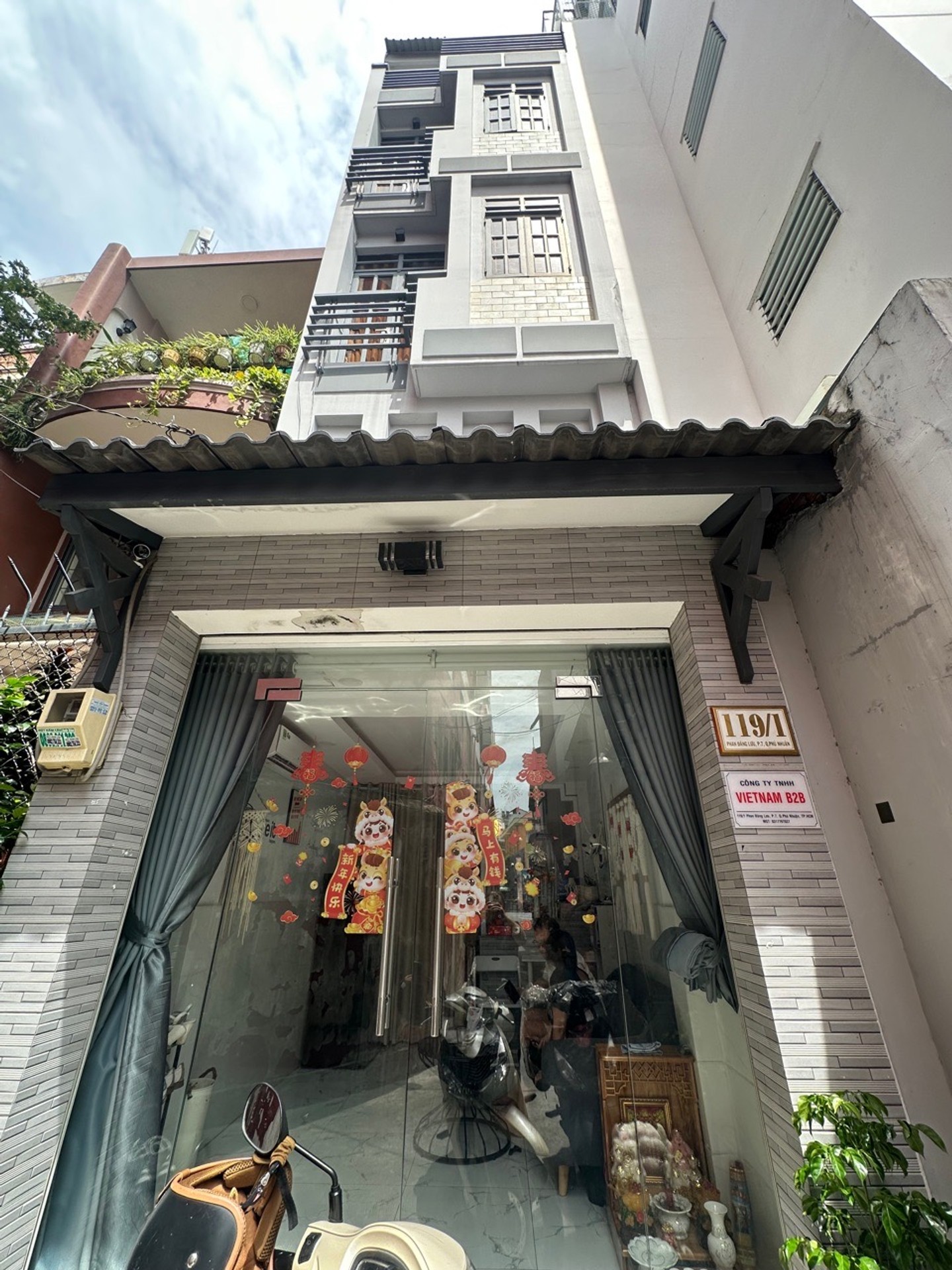 Nhà 5 tầng diện tích 18.4m² tại Phan Đăng Lưu, Quận Phú Nhuận