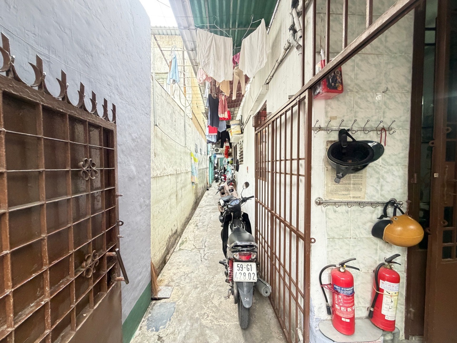 Bán nhà riêng 2 tầng tại khu vực Cộng Hoà, diện tích 126.6m², giá 13.5 tỷ VNĐ