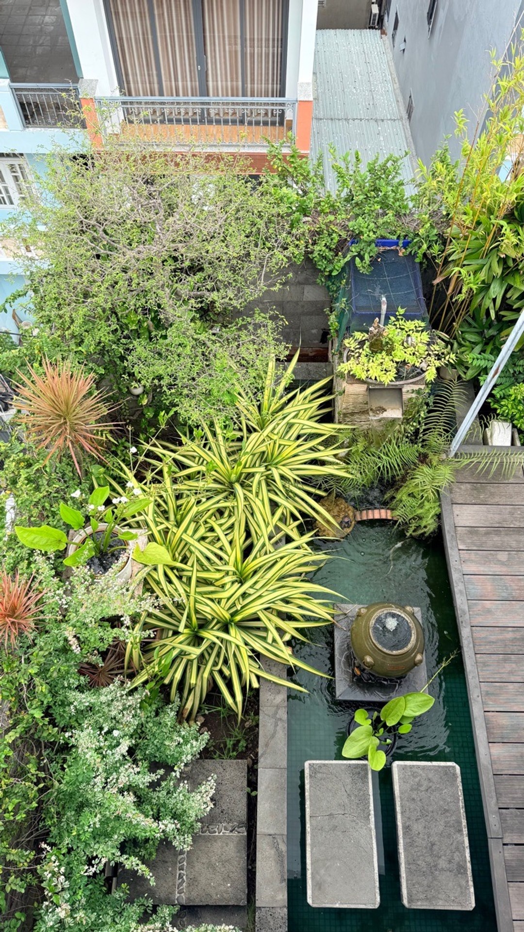 BIỆT THỰ ĐẲNG CẤP VỊ TRÍ ĐỈNH VÀNG-CHÍNH CHỦ 1 ĐỜI THIẾT KẾ CÓ TÂM HUYẾT-CÓ SÂN VƯỜN- HỒ CÁ KOI-128