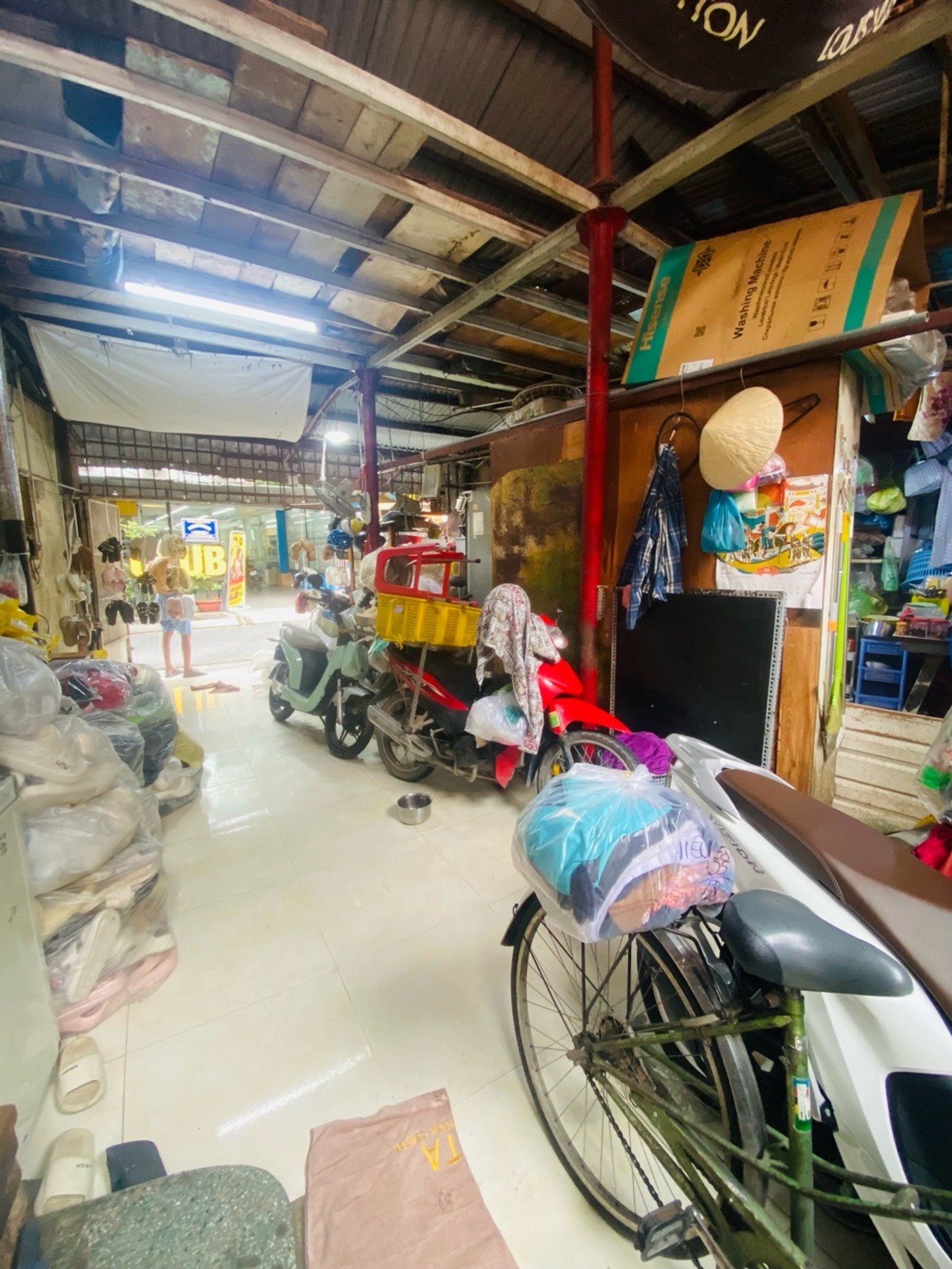 Sở hữu nhà mặt phố Phan Xích Long, lợi ích vượt trội