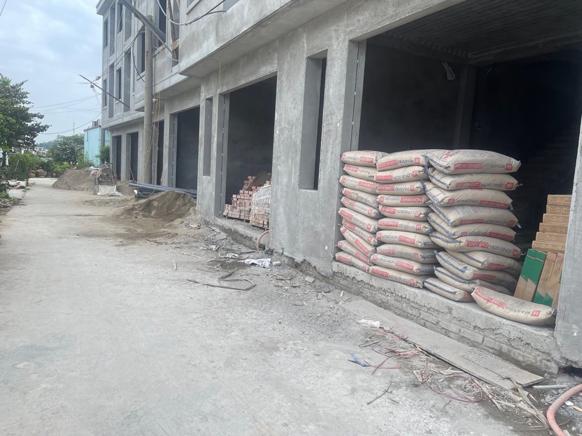 Nhà riêng 3 tầng mới xây 40m² tại Phùng Thị Trinh, Phù Liễn, giá 2,15 tỷ