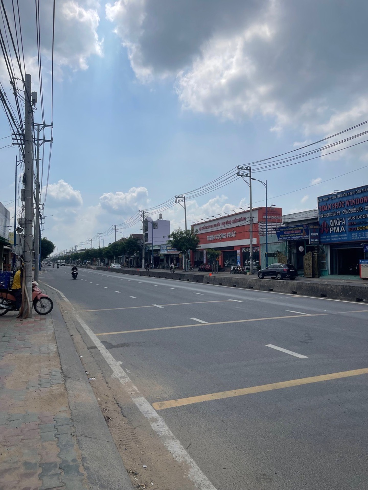Cần gấp! Đất 577m2 Mặt Tiền Đặng Thúc Vịnh, Đông Thạnh Hóc Môn. Giá 60 Tỷ,