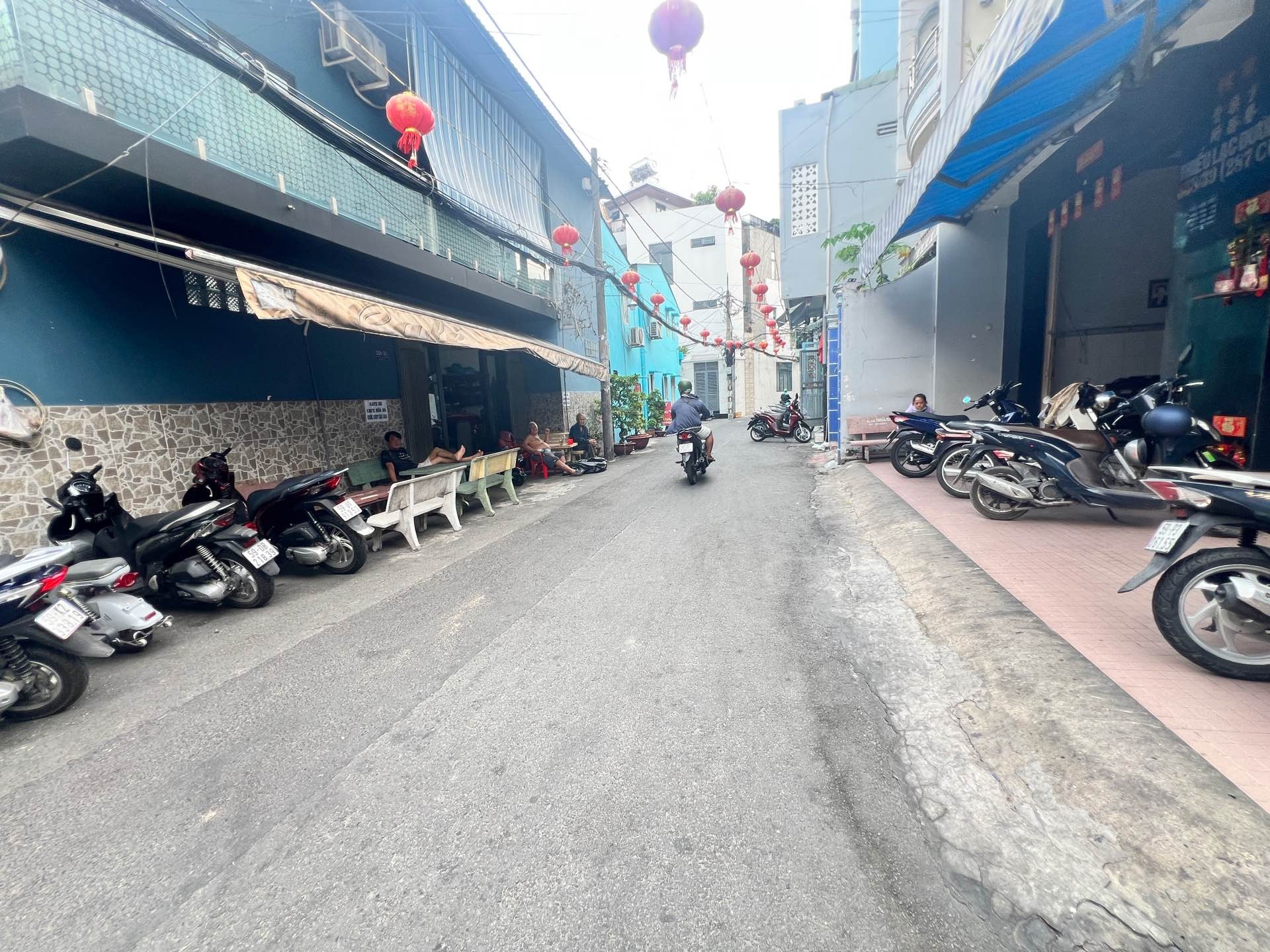 Biệt Thự Cho Thuê Dịch Vụ Đẳng Cấp Tại Trung Tâm Tân Bình