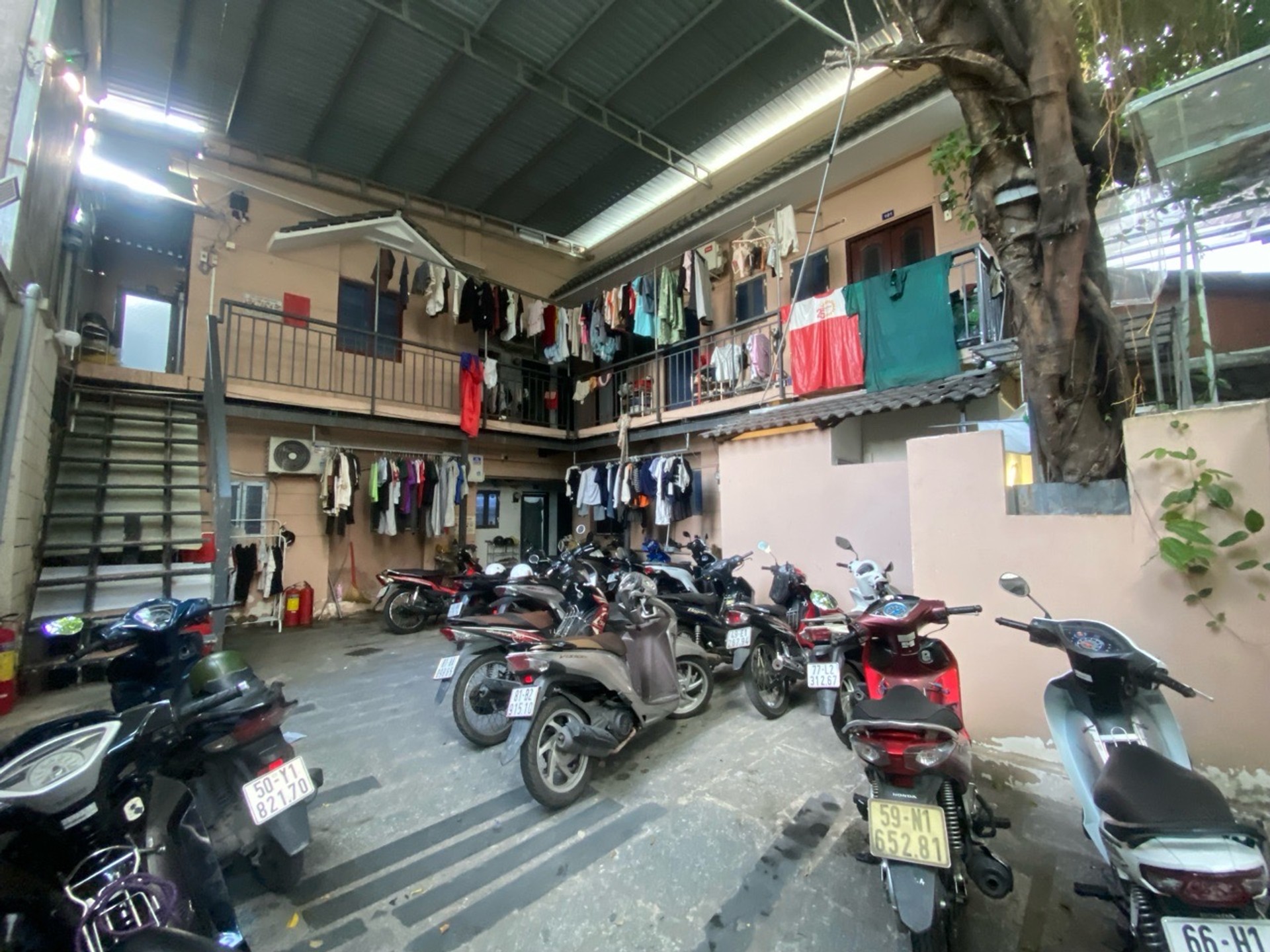 Bán nhà mặt phố 3 lô liền kề phường An Hội Đông, Quận Gò Vấp, diện tích 283m², mặt tiền 13.2m