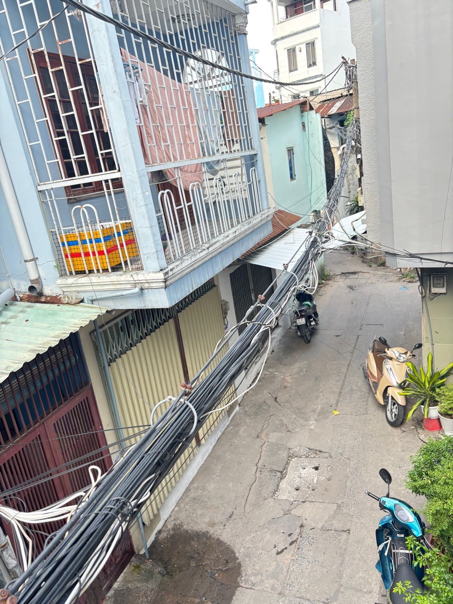 Nhà Lô Góc 3 Phòng Ngủ Vạn Kiếp Giá Siêu Hấp Dẫn gần Phan Xích Long Phú Nhuận