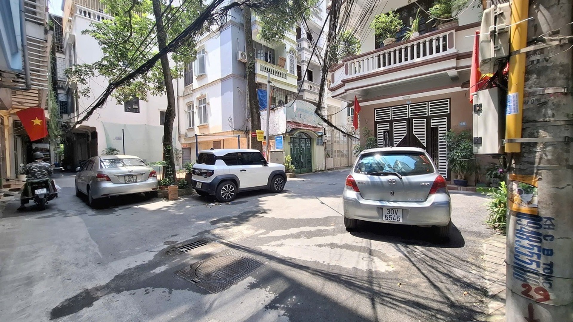 Bán nhà riêng Nguyễn Trãi diện tích 69.6m², 5.5 tầng, ô tô đỗ cửa thuận tiện