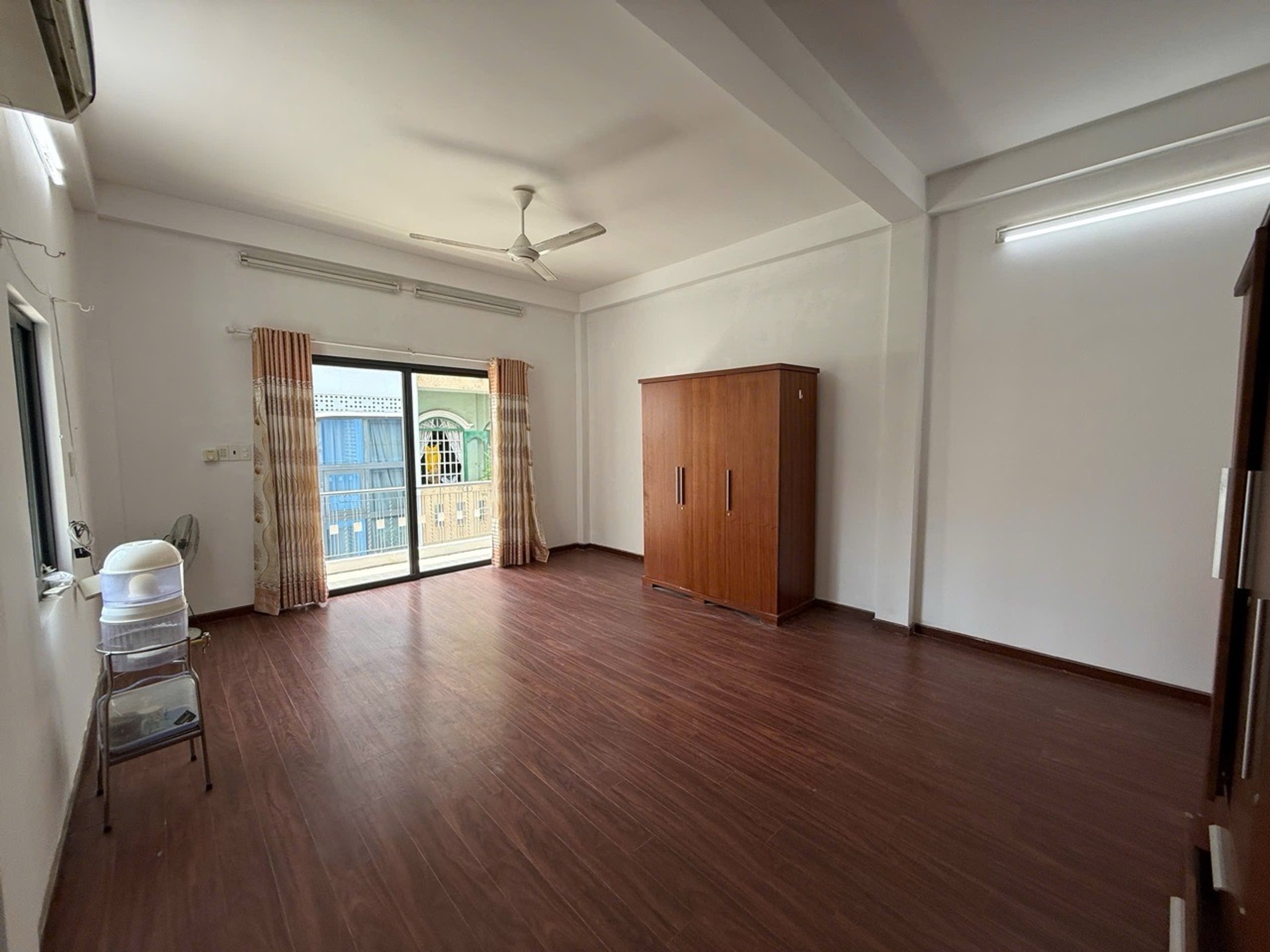 Cơ hội hiếm có sở hữu nhà lô góc trung tâm Quận 10 ngay Ba Tháng Hai