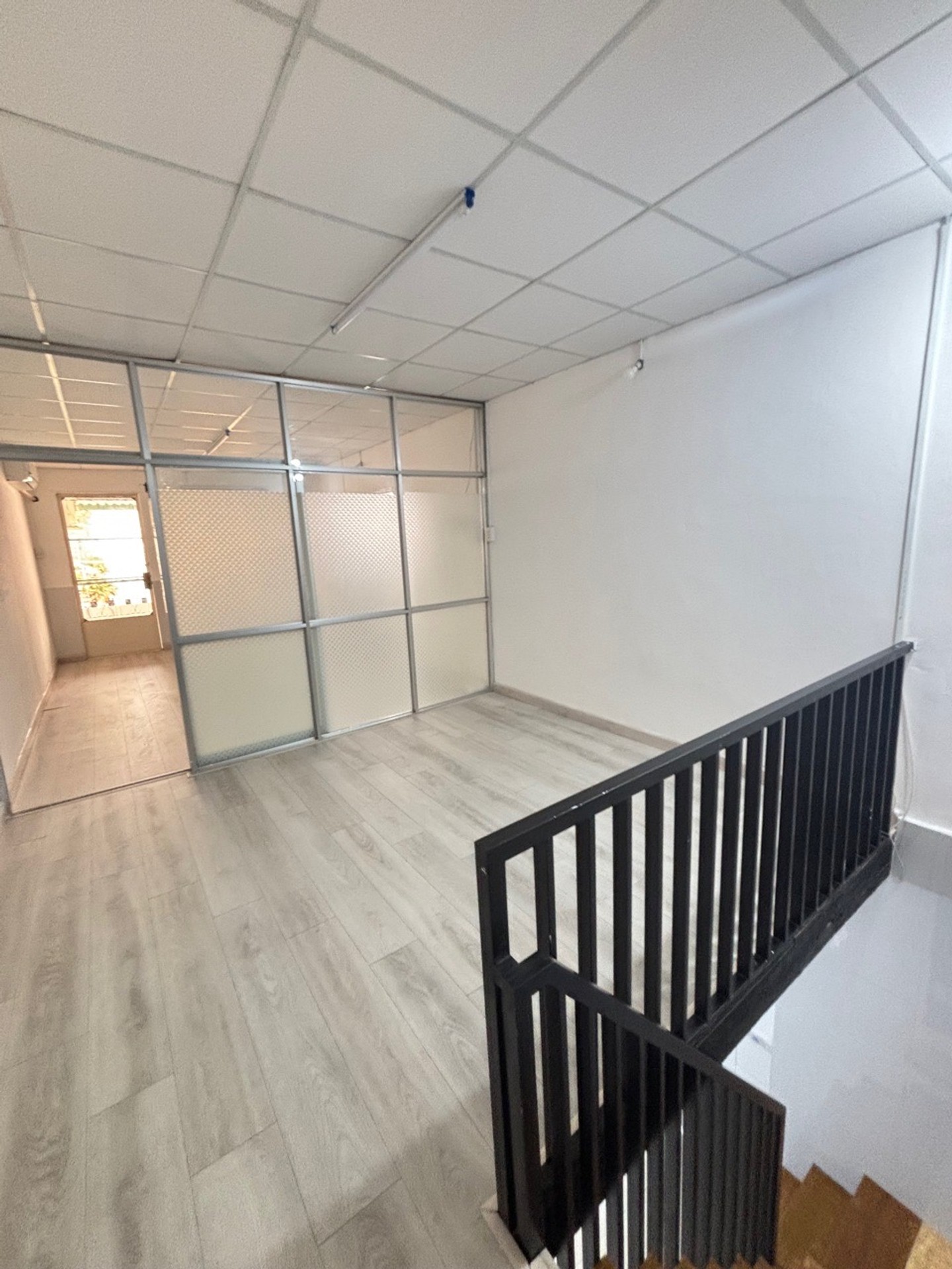 Bán nhà riêng 2 tầng diện tích 50m2 tại khu vực Huỳnh Văn Bánh giá hợp lý