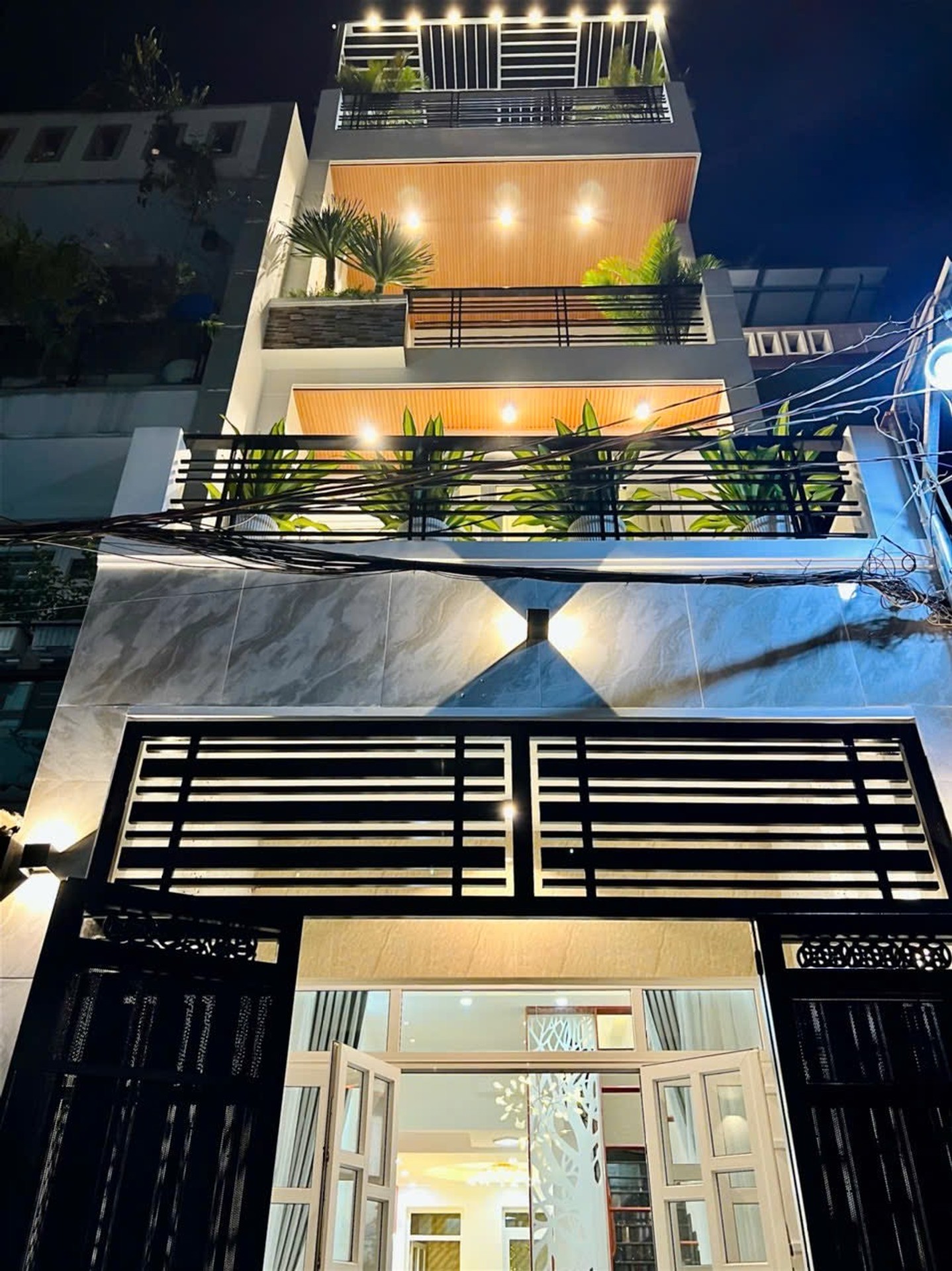 🔥 CHỦ GẤP BÁN – HẠ 200 TRIỆU – GIÁ MỚI CHỈ 8.3 TỶ 🔥
🏡 Phạm Văn Chiêu, P. Thông Tây Hội, Gò Vấp.