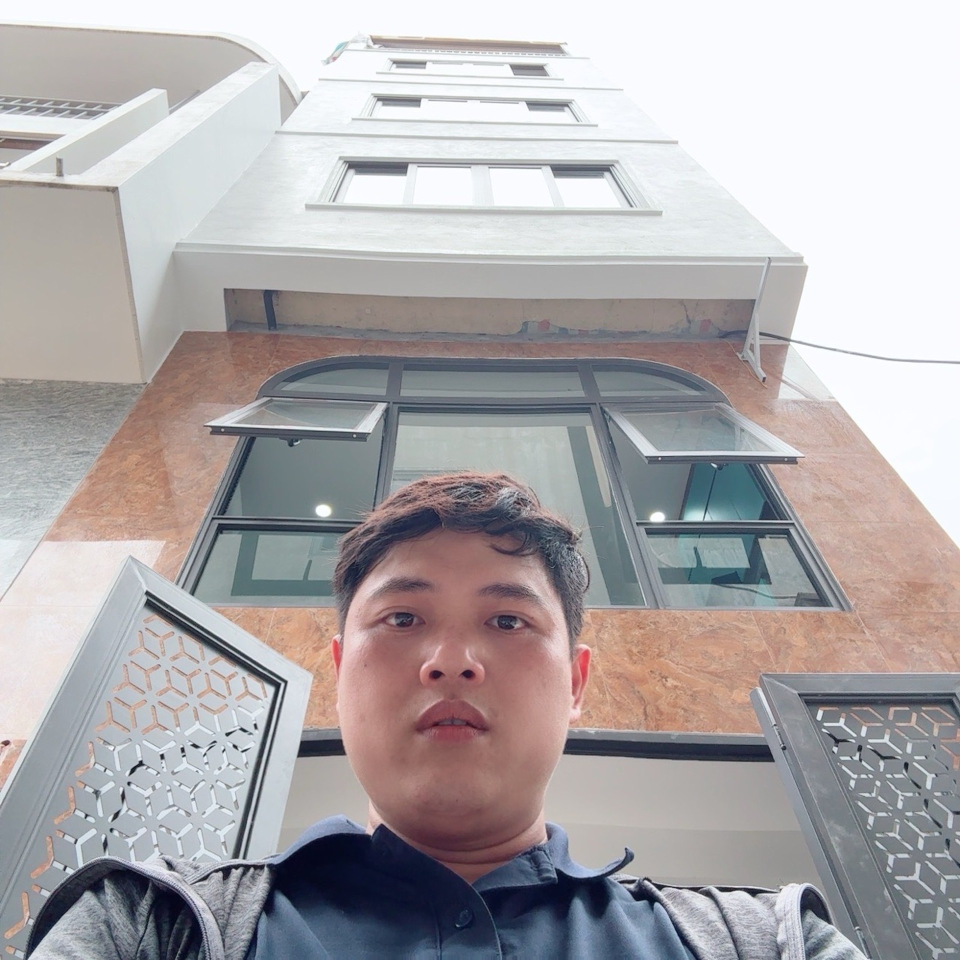 80.9 Quang Tiến 8 tầng, 52m2 15.2 tỷ