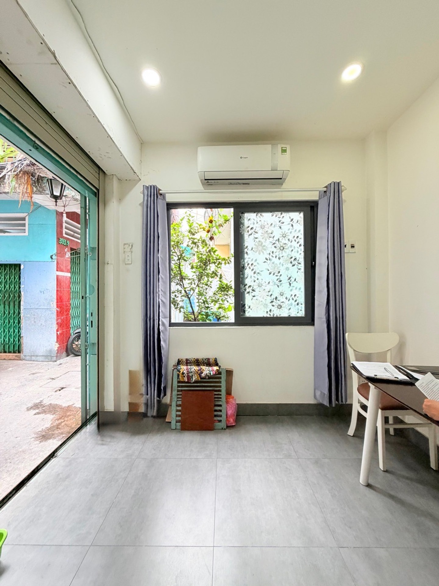 Nhà 4 tầng quận 10 giá tốt, gần mặt tiền, chỉ hơn 3 tỷ