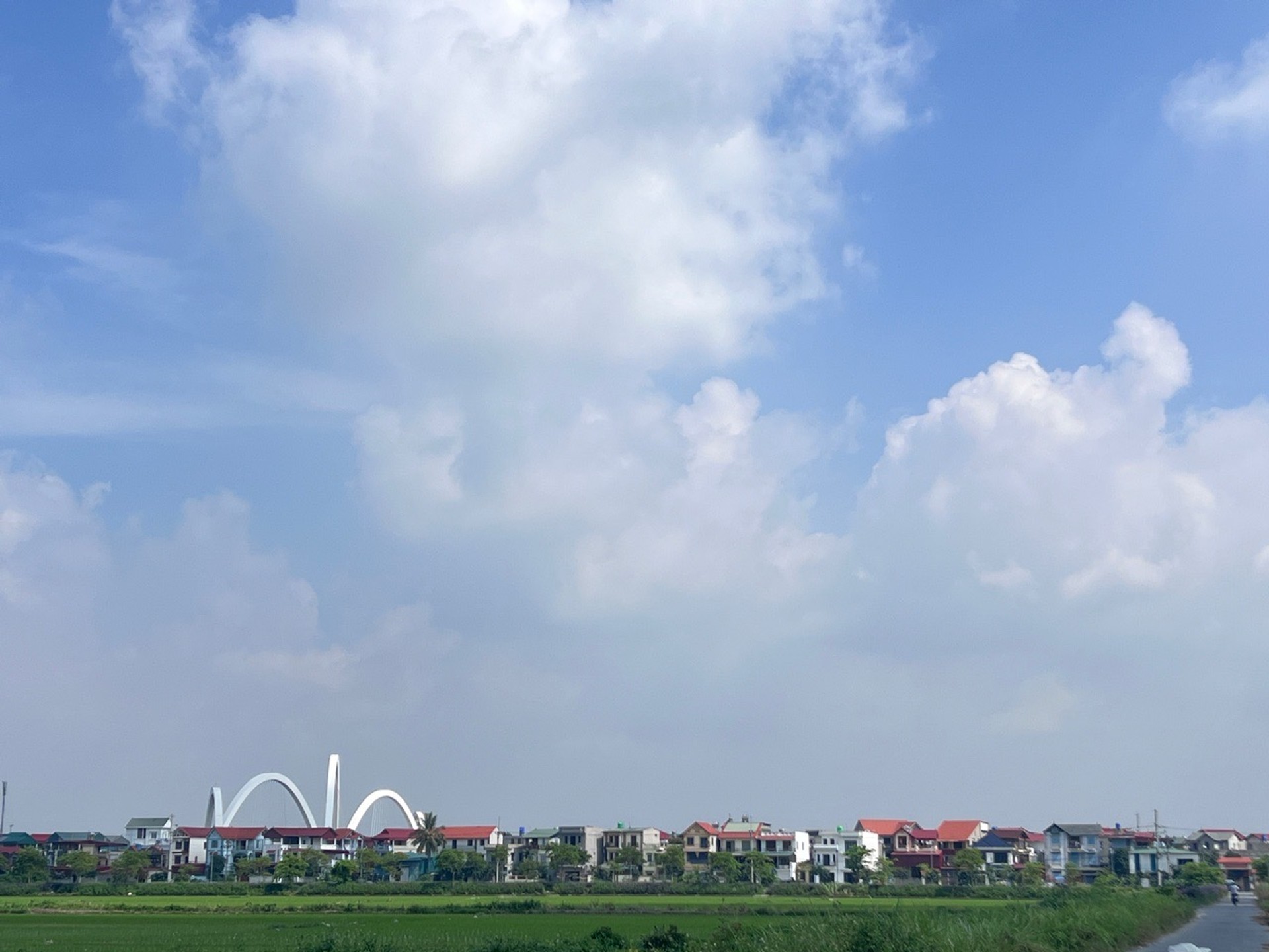 Bán đất lô góc 4 thoáng tại khu dân cư xã phường, mặt tiền rộng, ô tô 7 chỗ vào thoải mái