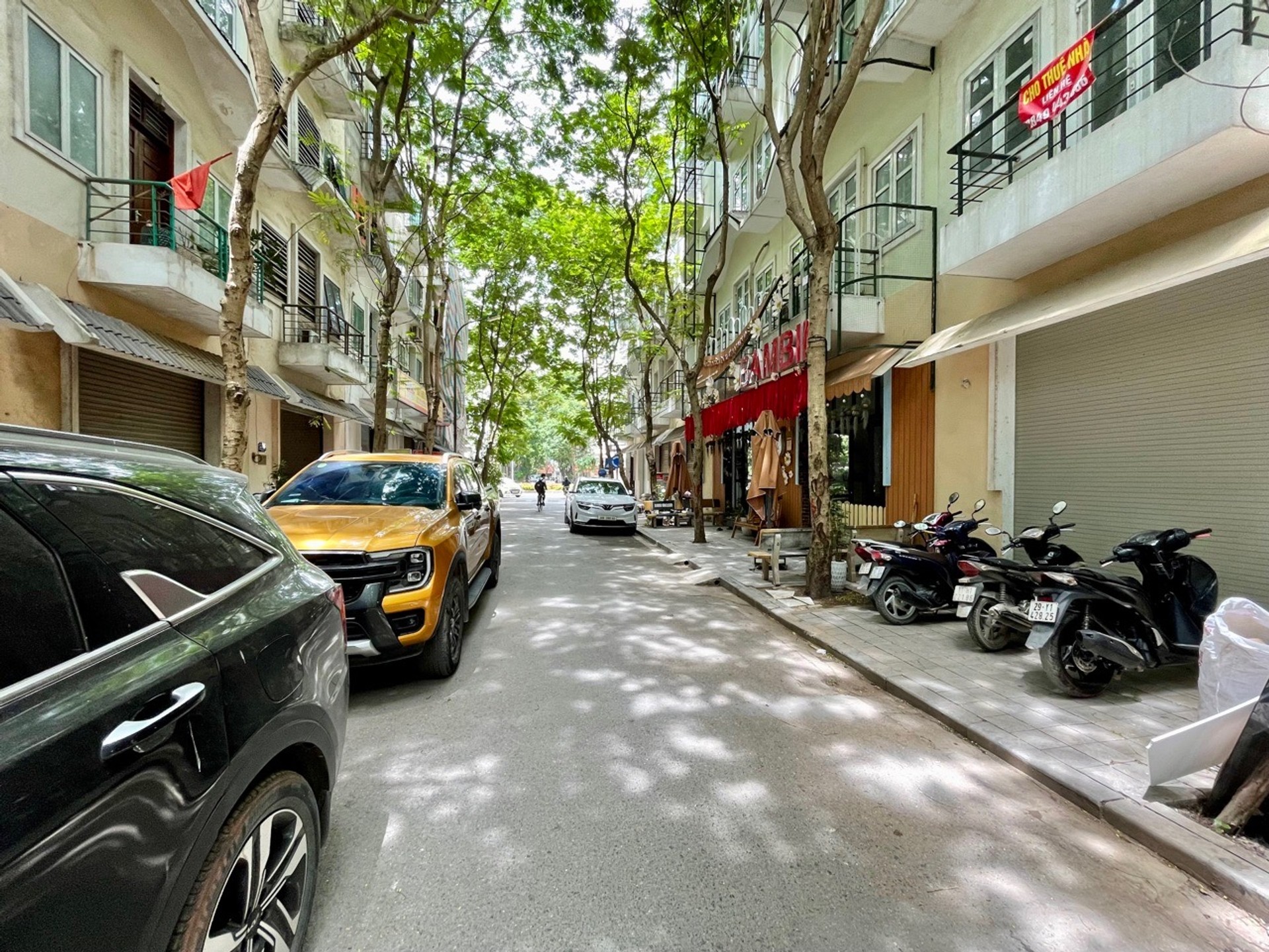 Bán biệt thự liền kề 5 tầng hướng Đông Nam tại khu đô thị Đô Nghĩa, Hà Đông 100m2 x 5 x 5. 21,5 tỷ