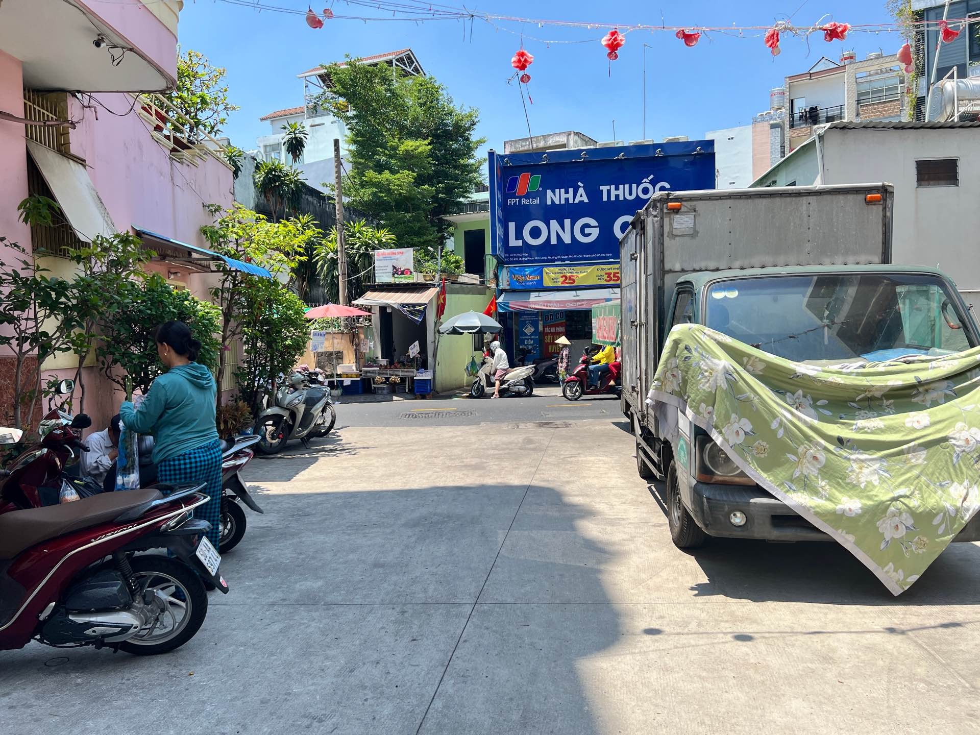 Nhà đẹp 4 tầng ngay trung tâm Phú Nhuận, giá sốc giảm 1.5 tỷ