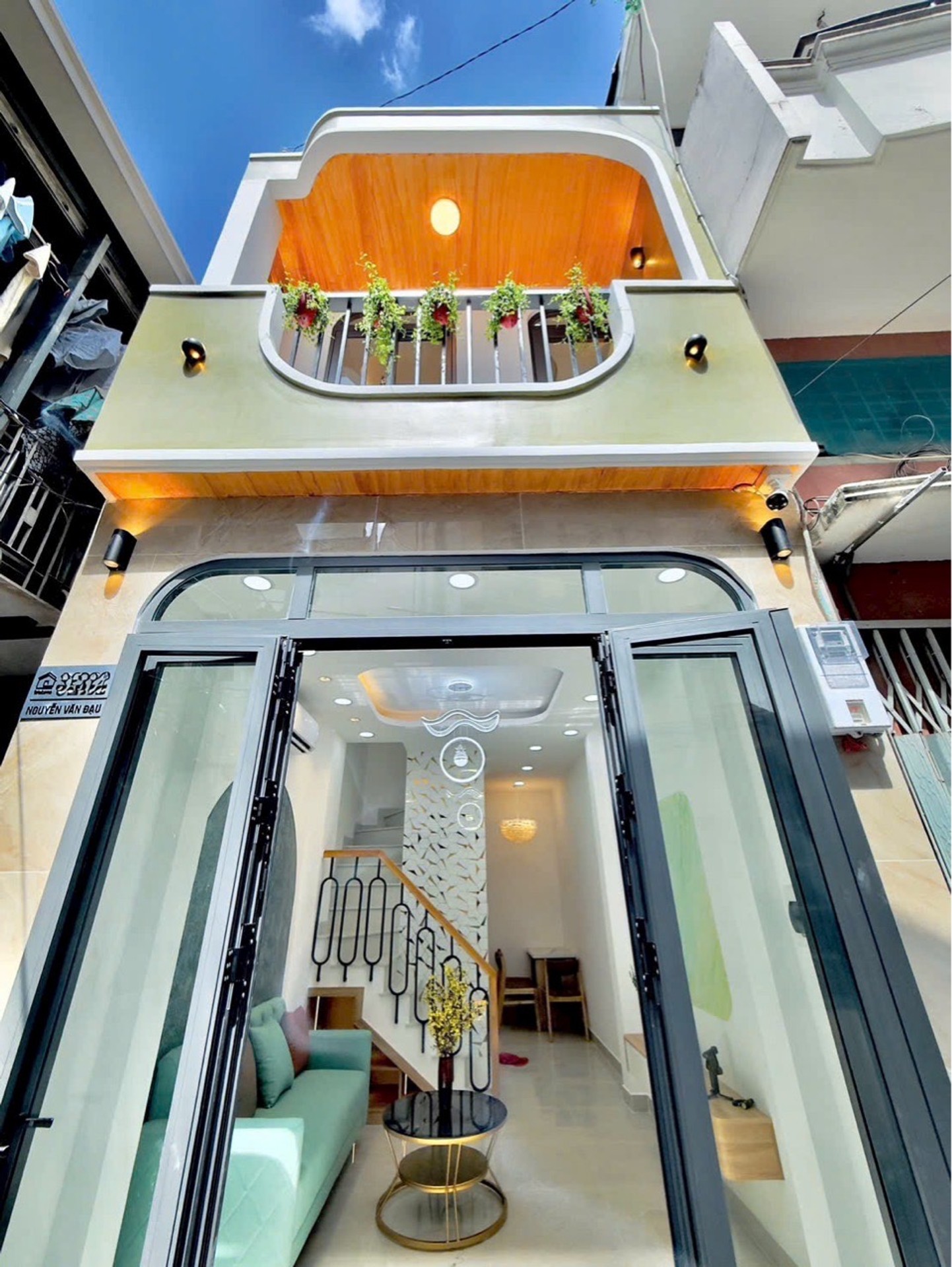 Bán nhà gần mặt tiền Nguyễn Văn Đậu - full nội thất vào ở ngay chỉ 4ty hơn