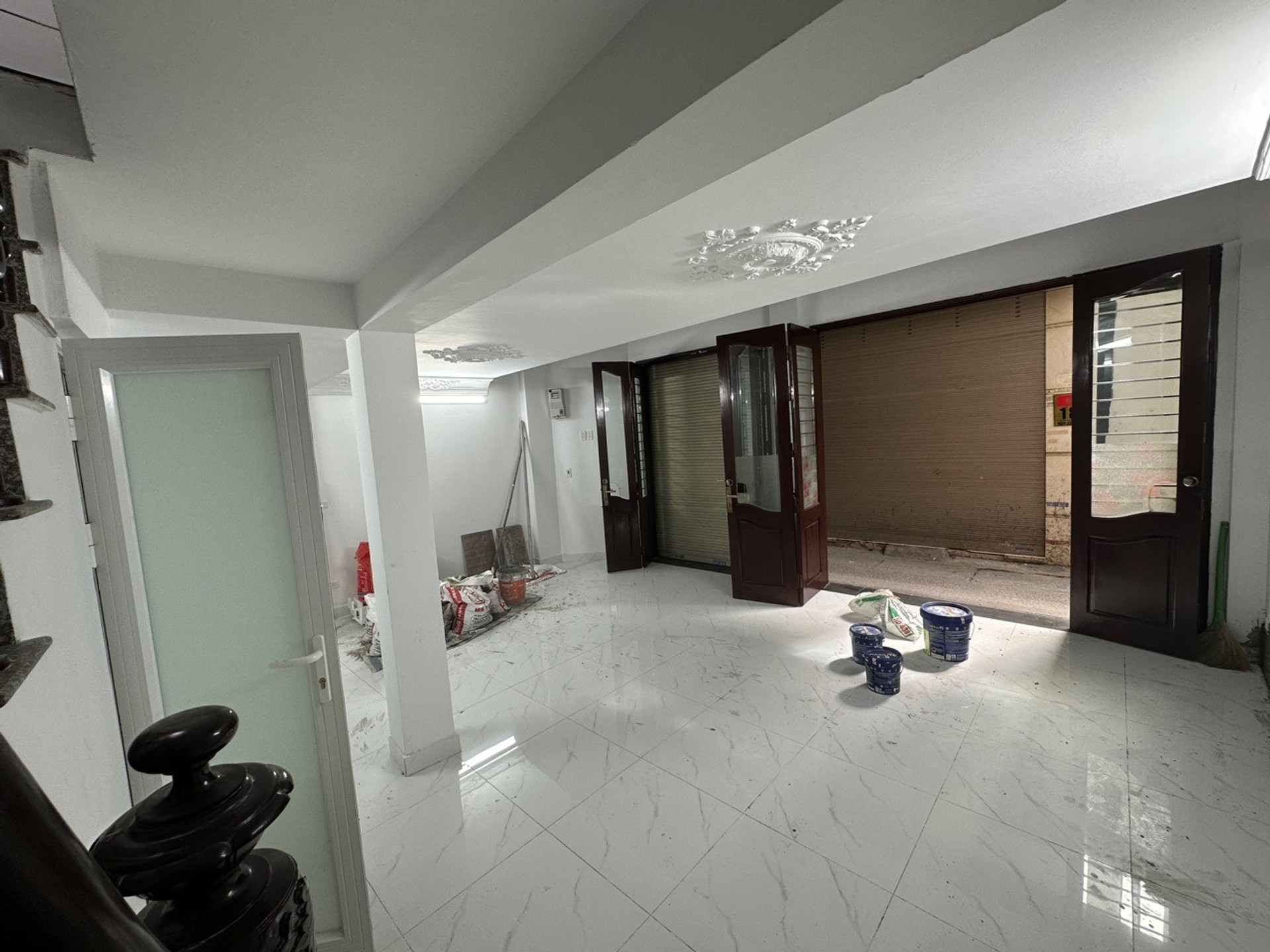 Bán nhà riêng Minh Khai lô góc, 5.5 tầng, mặt tiền 6.4m, vị trí kinh doanh tốt