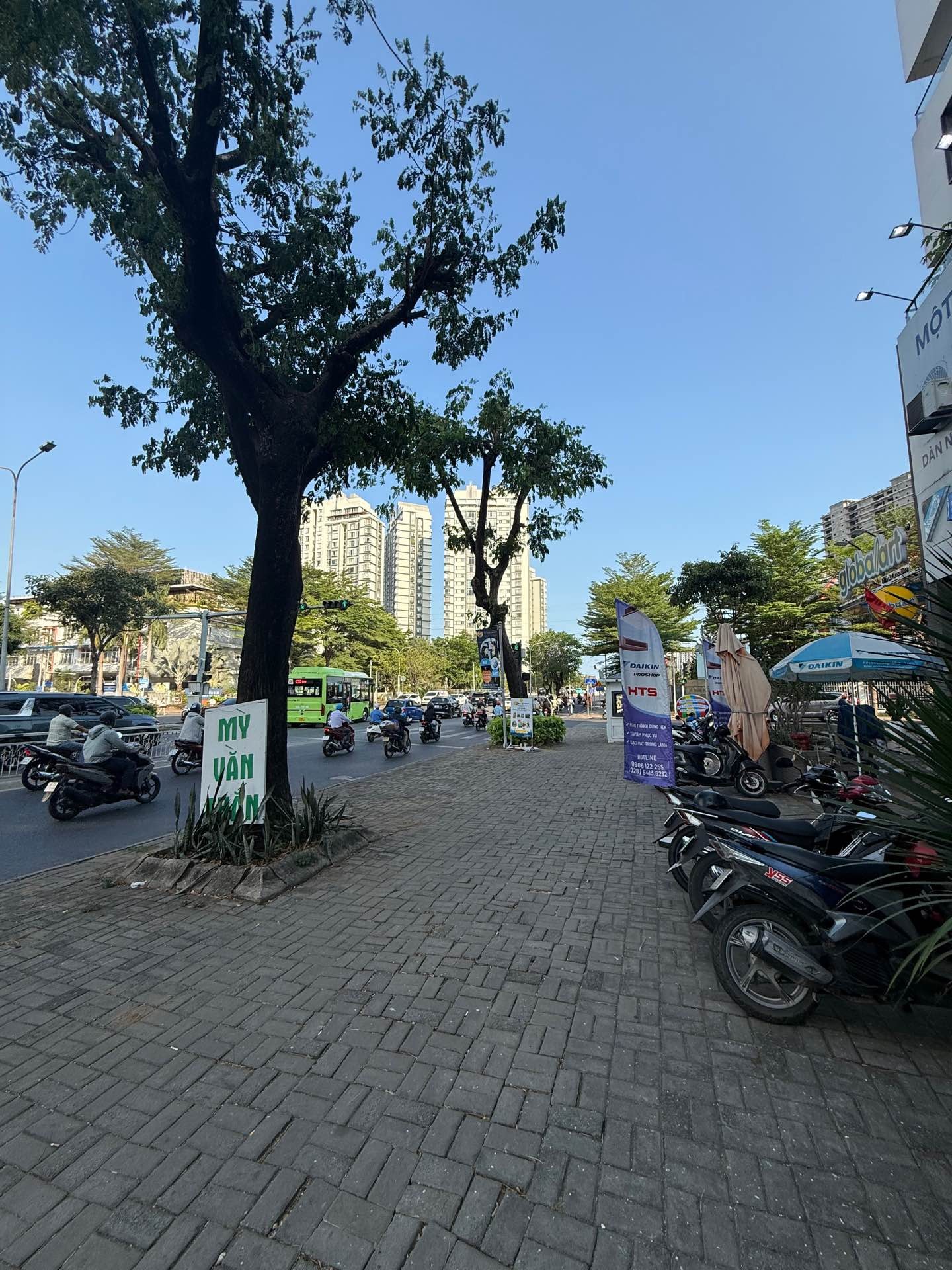 Căn hộ 2 tầng mặt tiền đắc địa, giảm 2 tỷ siêu chất