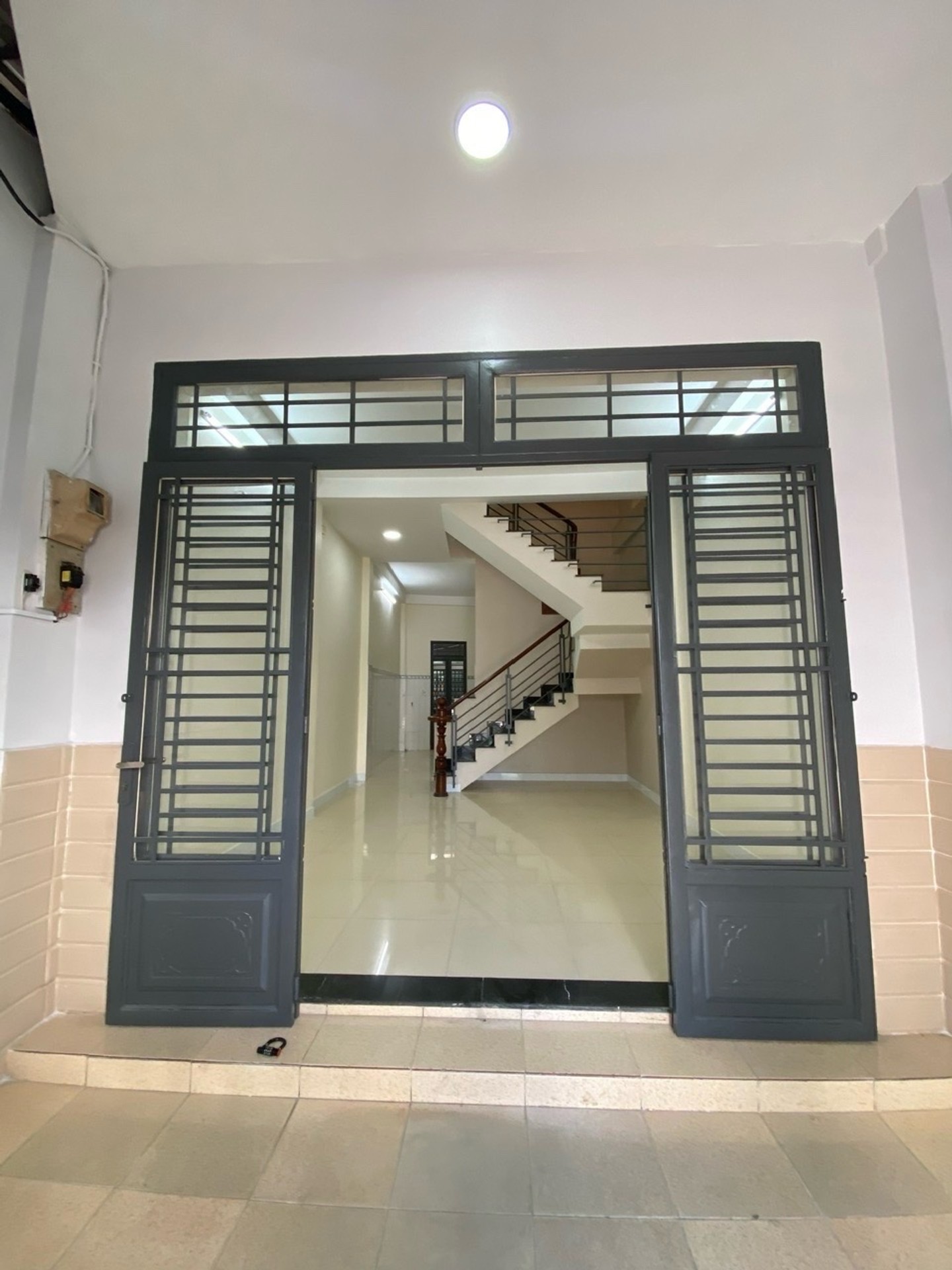 54M2-3 Tầng-Lạc long quân-p.10-tân bình-7.4tỷ