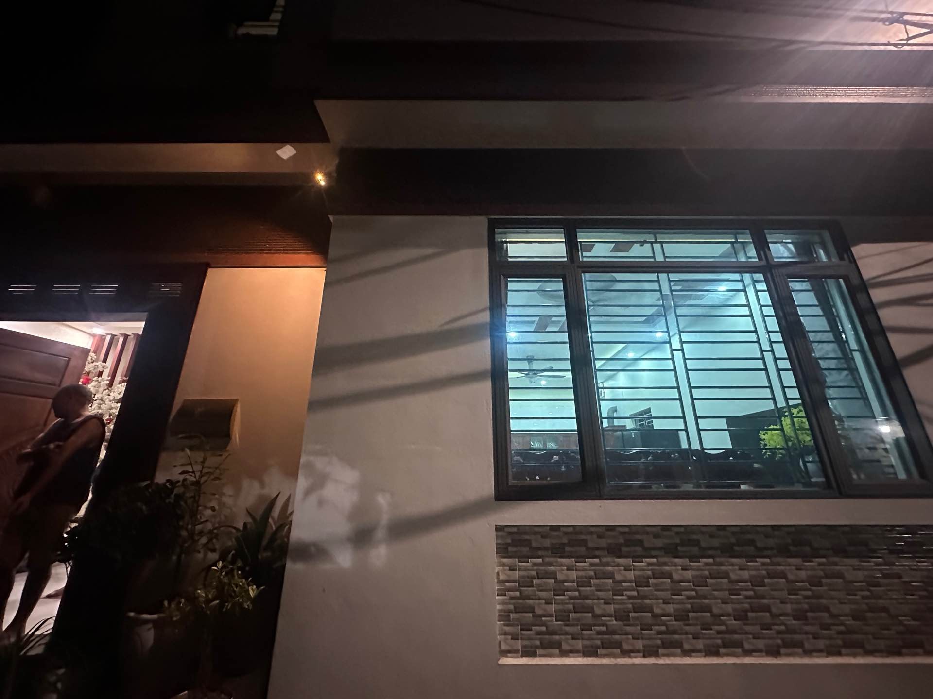 SẴN NHÀ 3 TẦNG Ở SƯỚNG - THÔNG Ô TÔ - NGAY VÕ VĂN KIỆT - CẦU THĂNG LONG DI CHUYỂN VÀI PHÚT