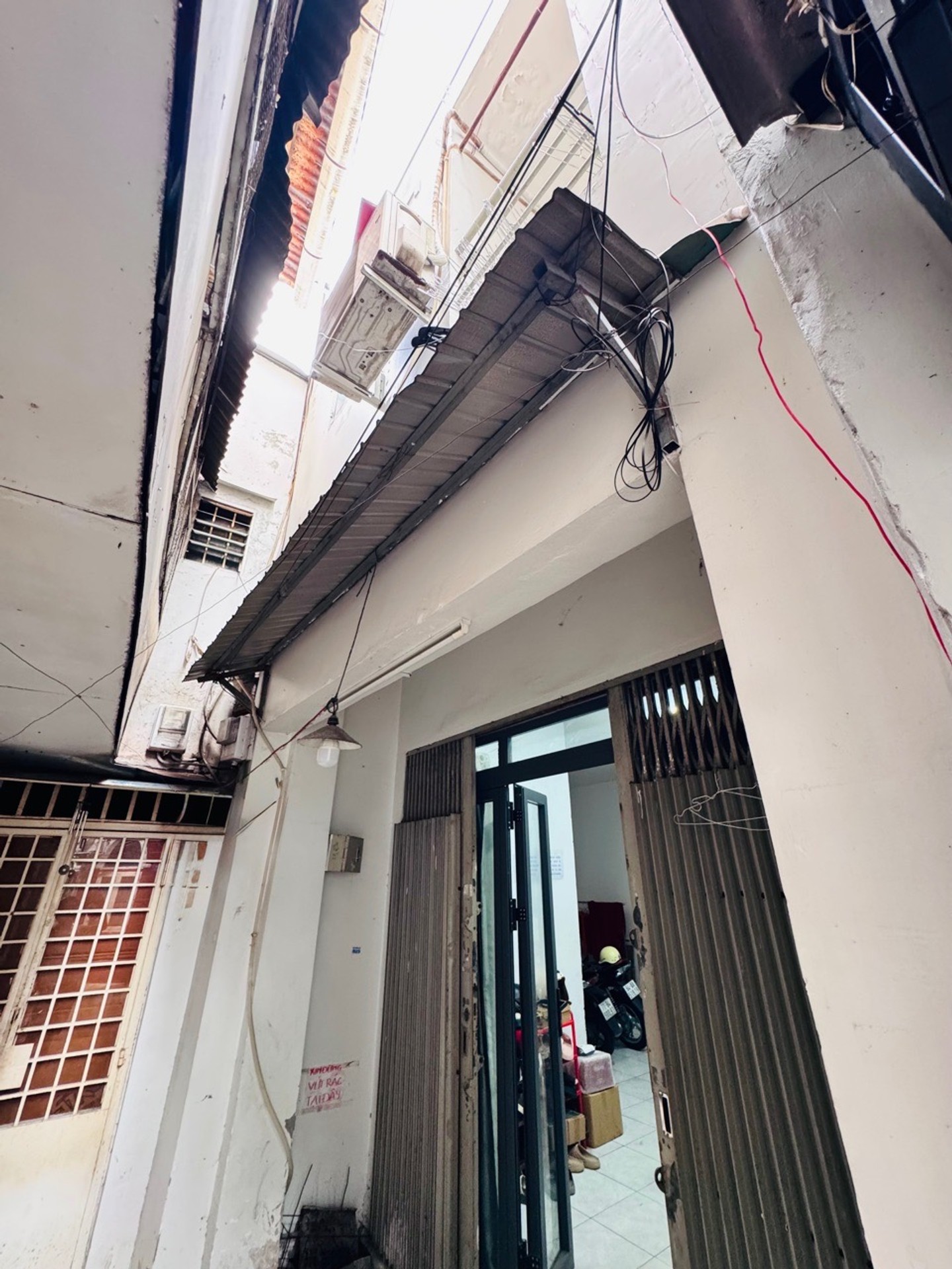 Nhà xinh hẻm ba gác, trung tâm Phú Nhuận