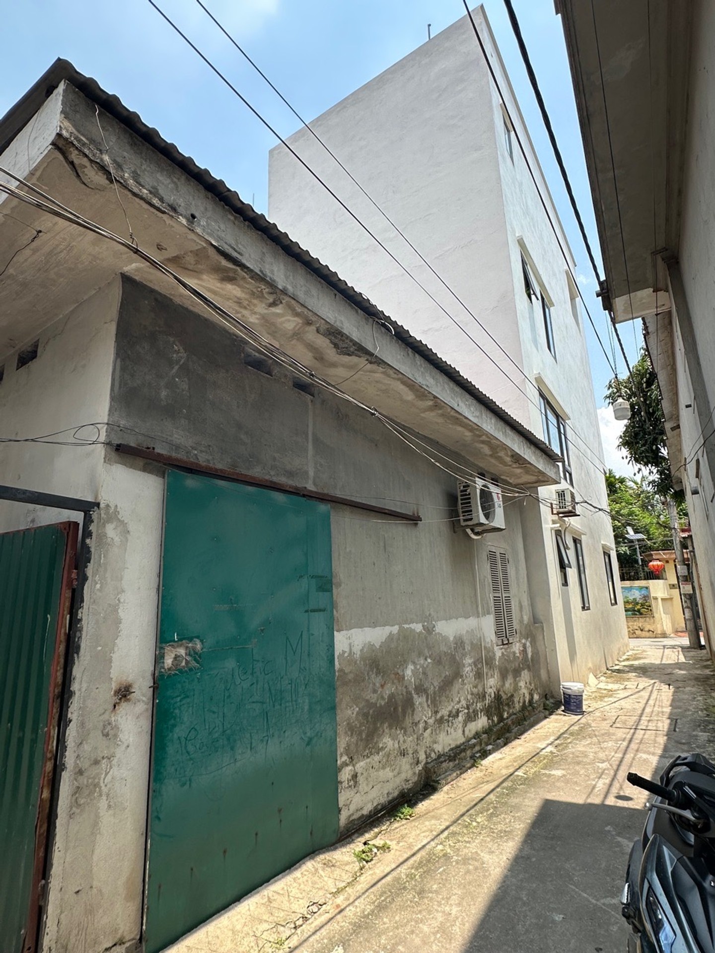 9.2 Xóm Đông 121m2 8.2 tỷ
