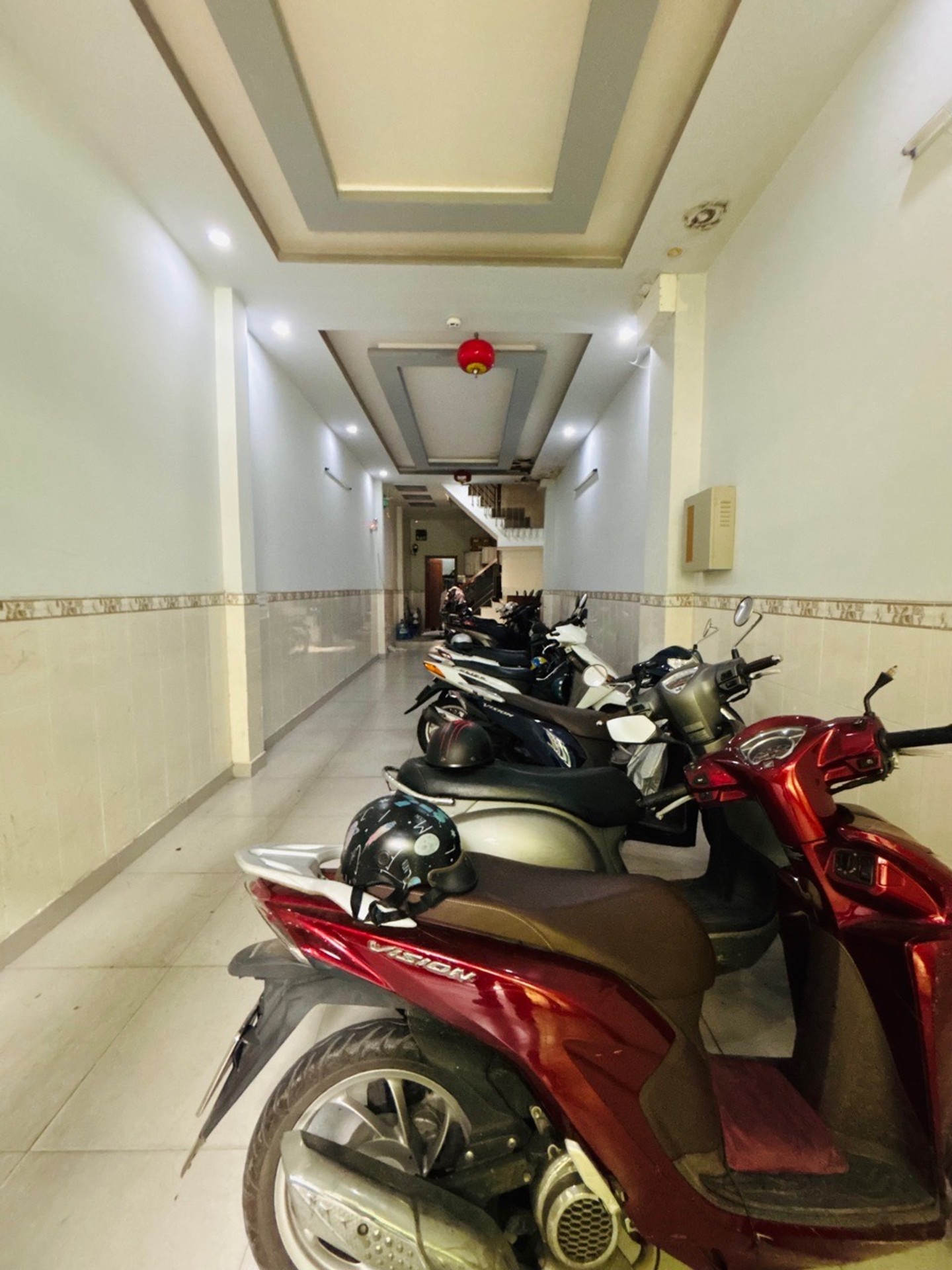 Nhà 5 tầng CHDV vị trí vàng Quận 8, dòng tiền 50 triệu/tháng