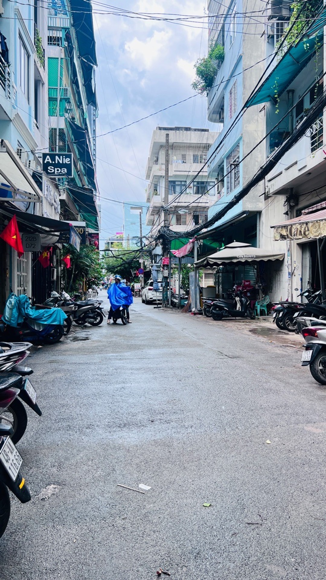 Nhà 2 Tầng 3 Mặt Hẻm Xe Hơi Quay Đầu Quận 1