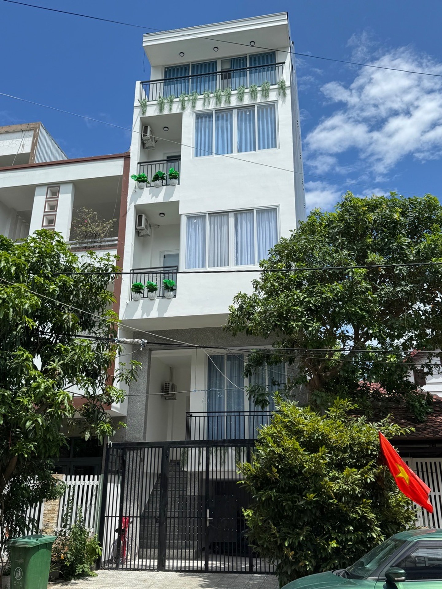 GIẢM 2 TỶ - BÁN TÒA CĂN HỘ 6 TẦNG MT HOÀNG ĐỨC LƯƠNG - GIÁ 21,5 TỶ.